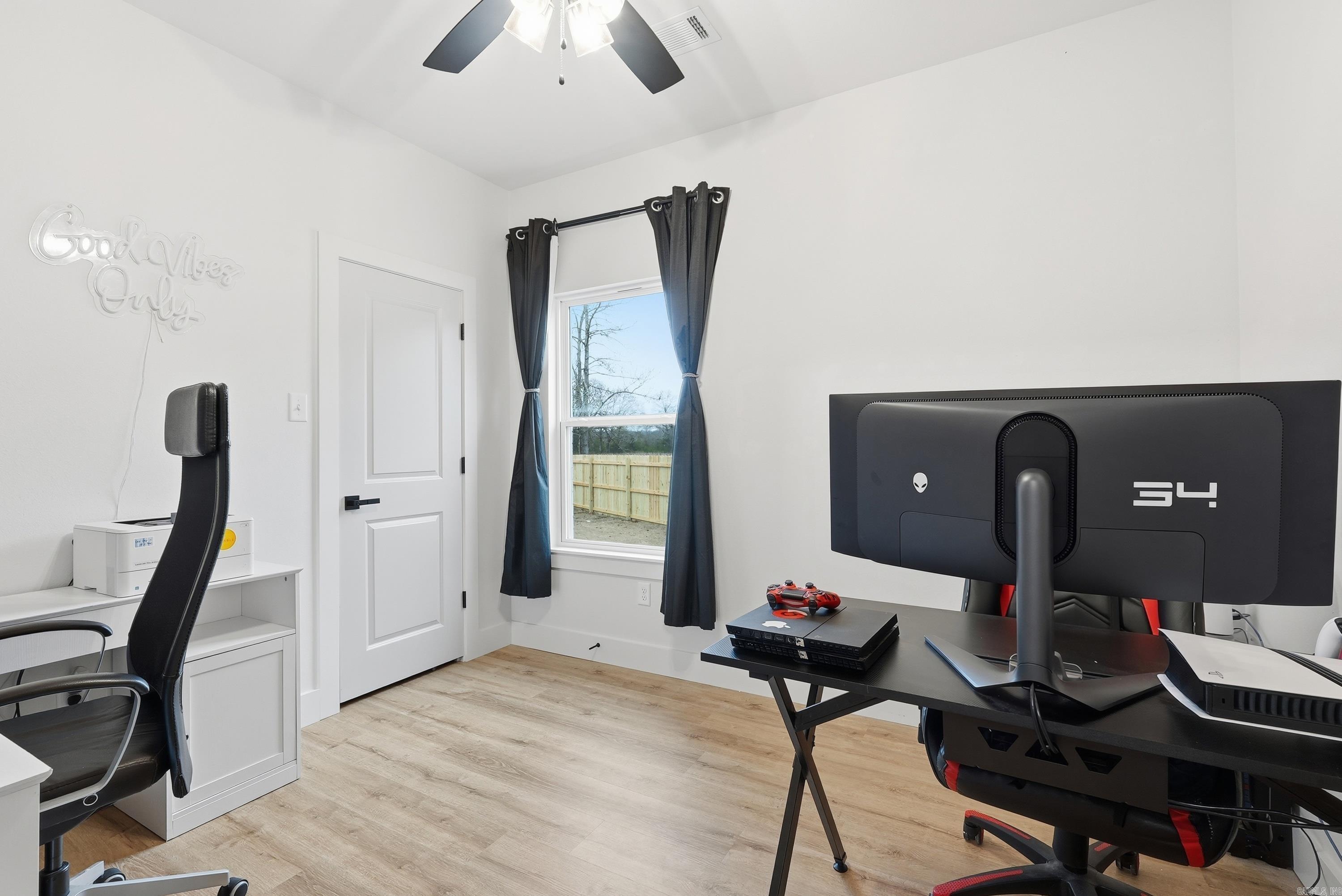 East Meadow - Residential