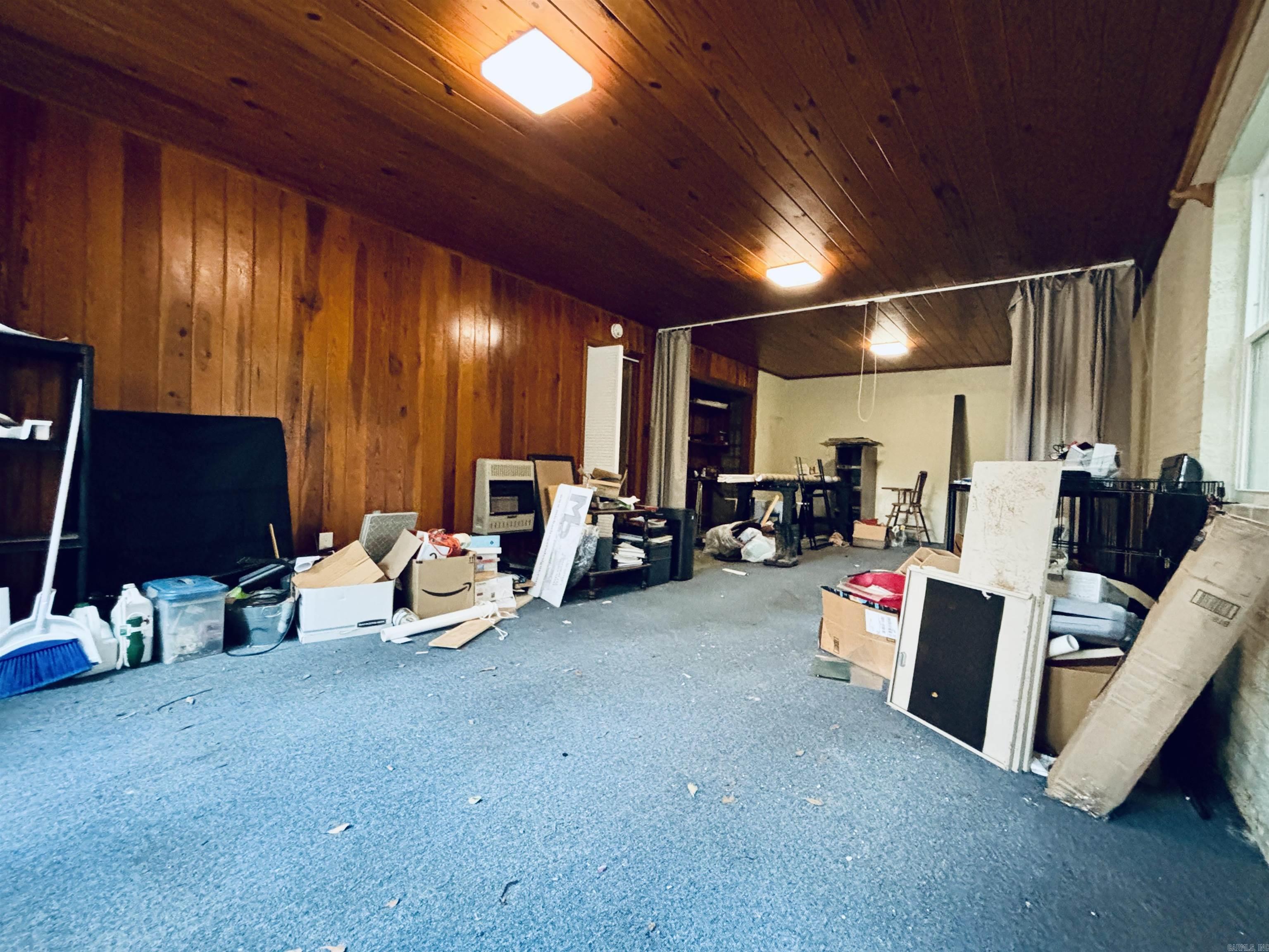 Thompson Heights - Residential