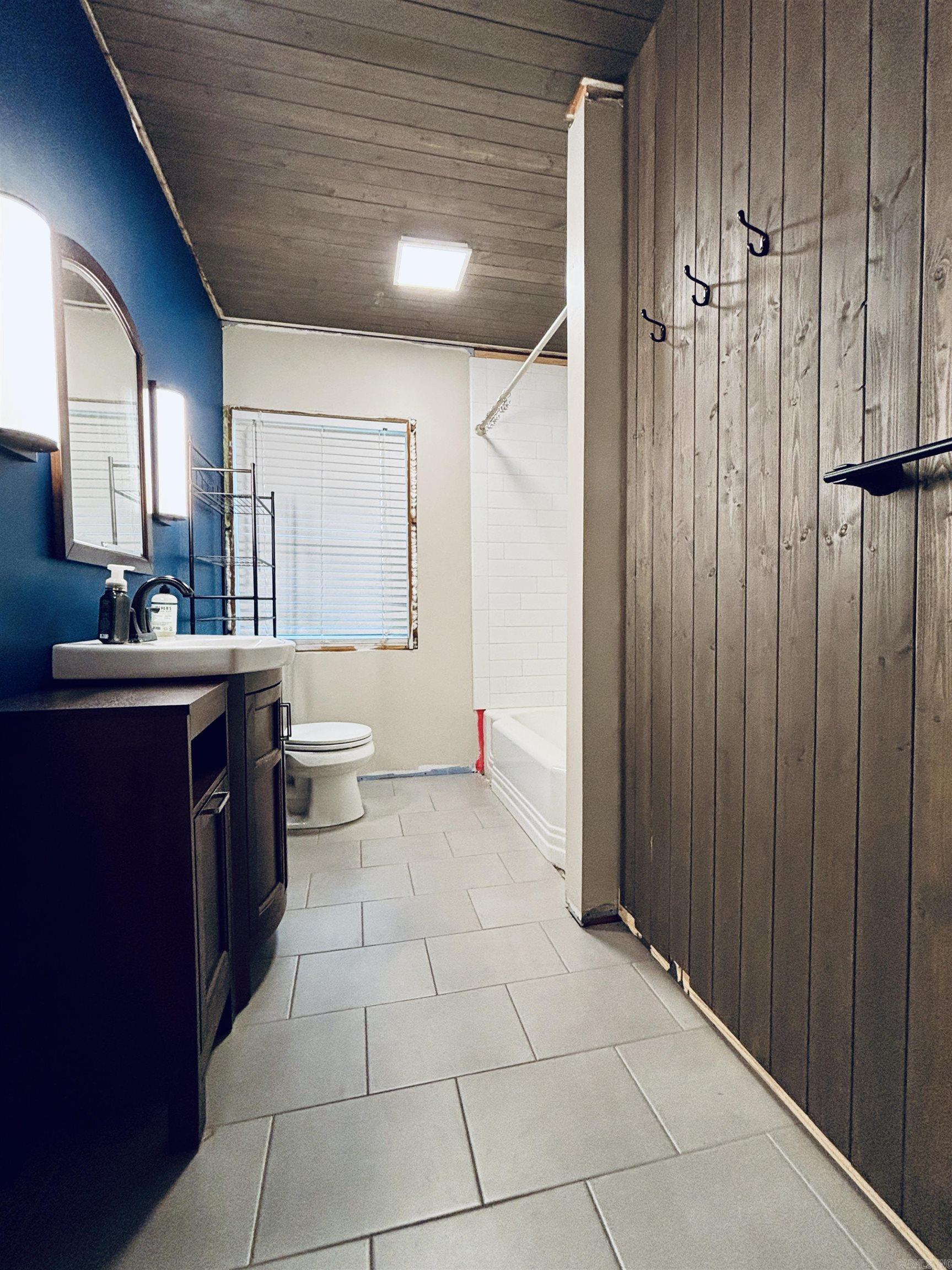 Thompson Heights - Residential