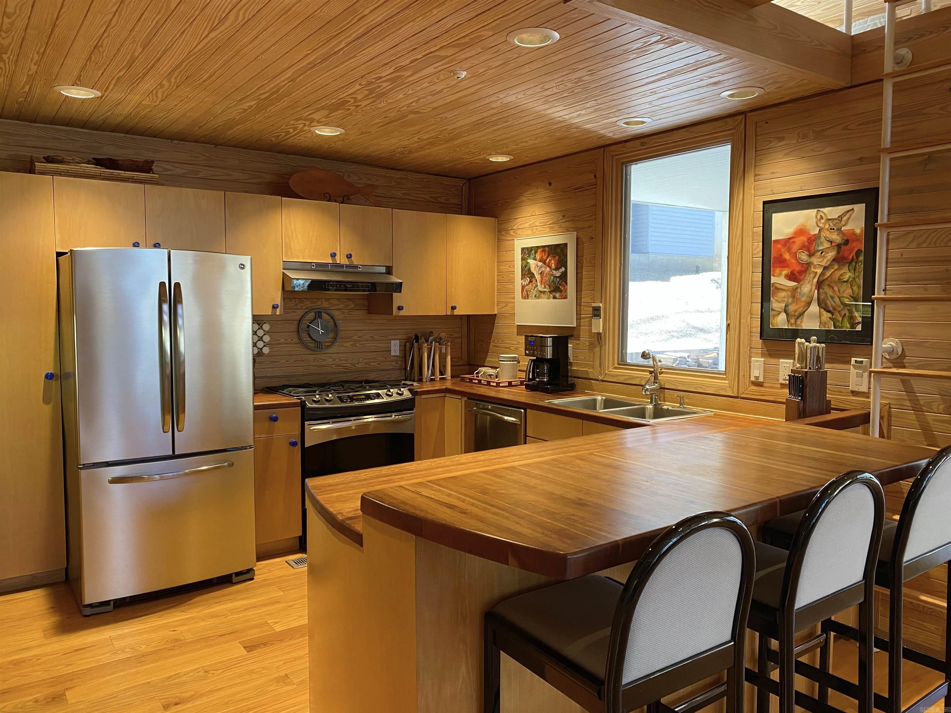 Hickory Nut Mountain Estates - Residential