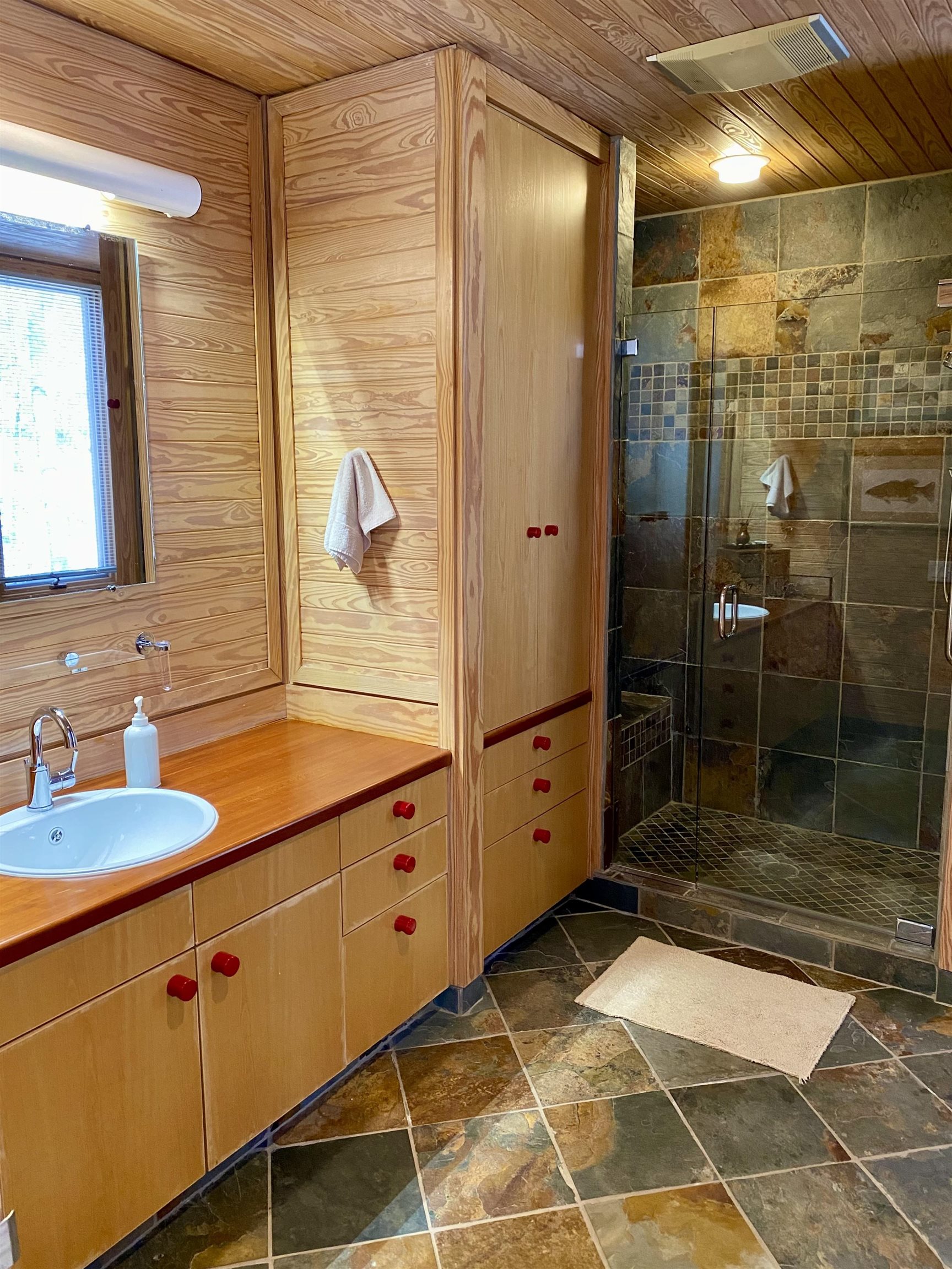 Hickory Nut Mountain Estates - Residential