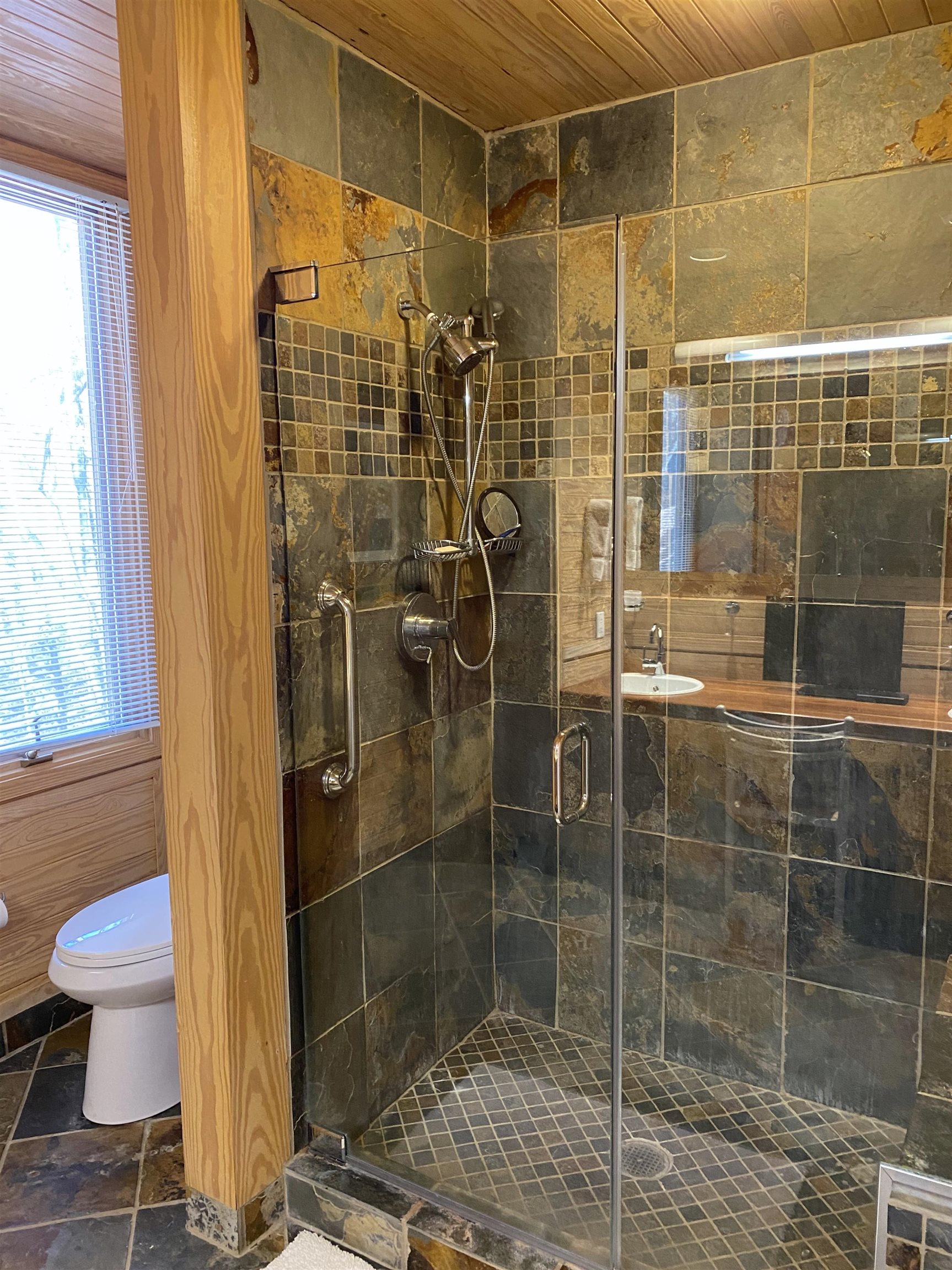 Hickory Nut Mountain Estates - Residential