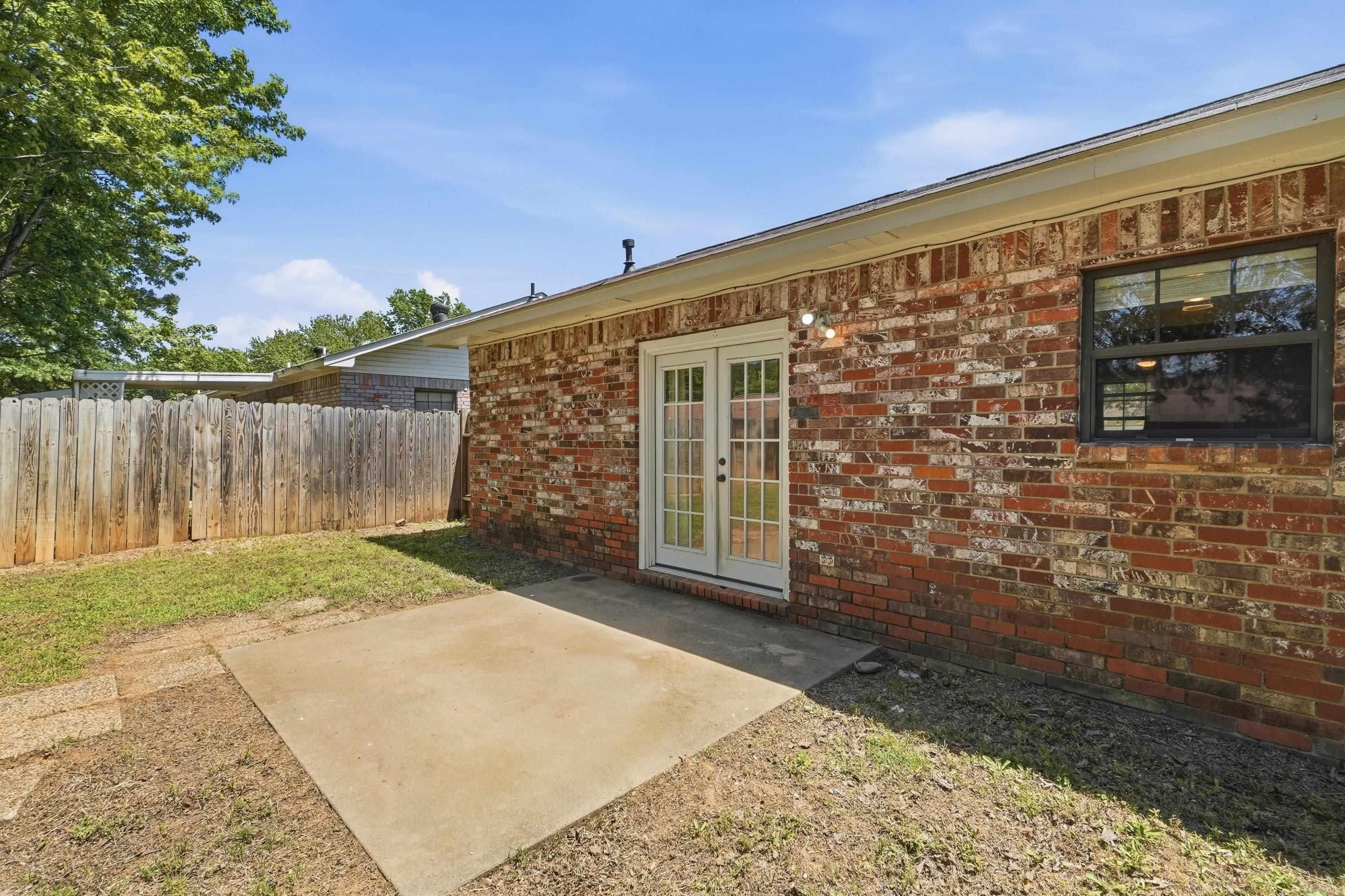 MEADOW CREEK - Residential