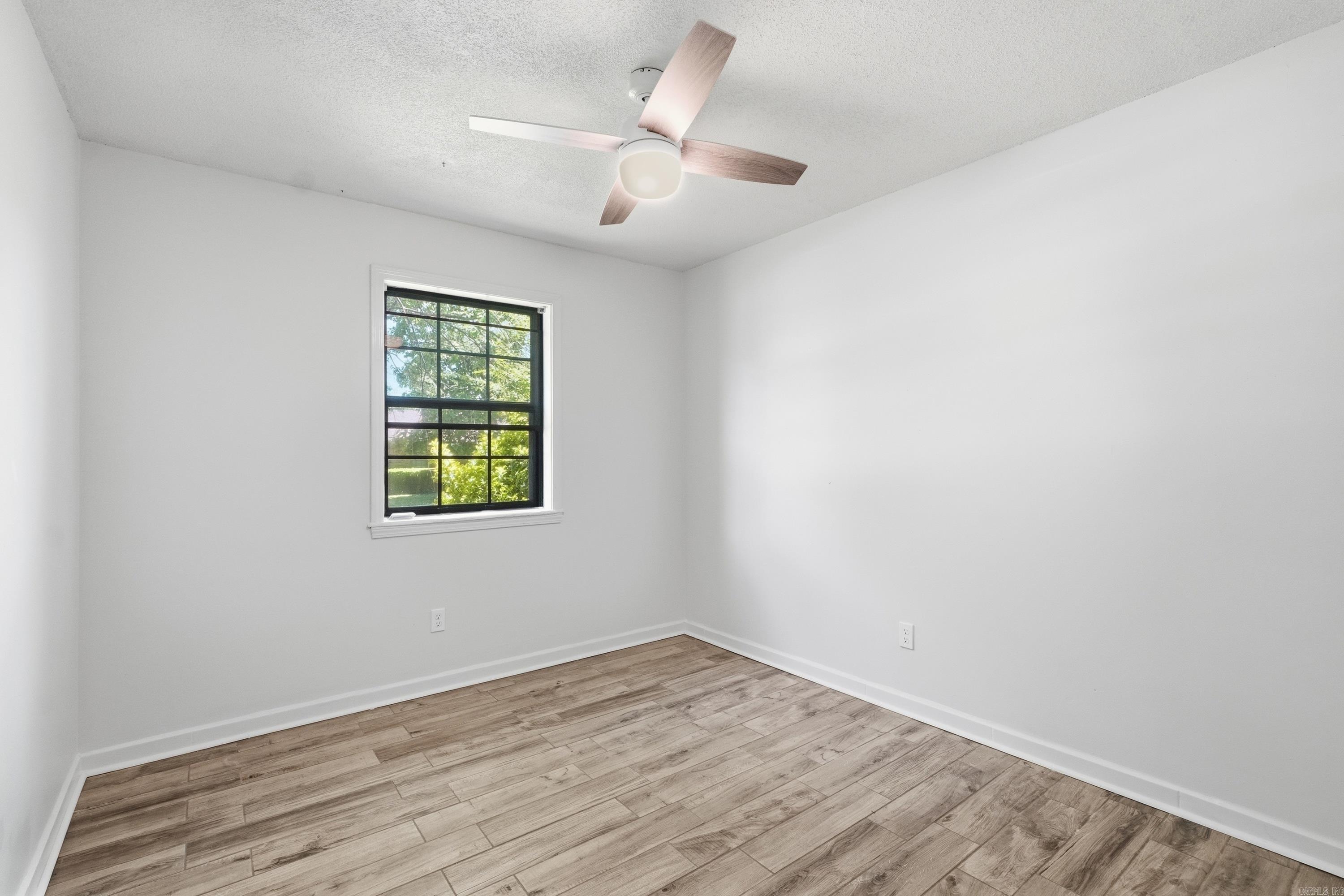 MEADOW CREEK - Residential