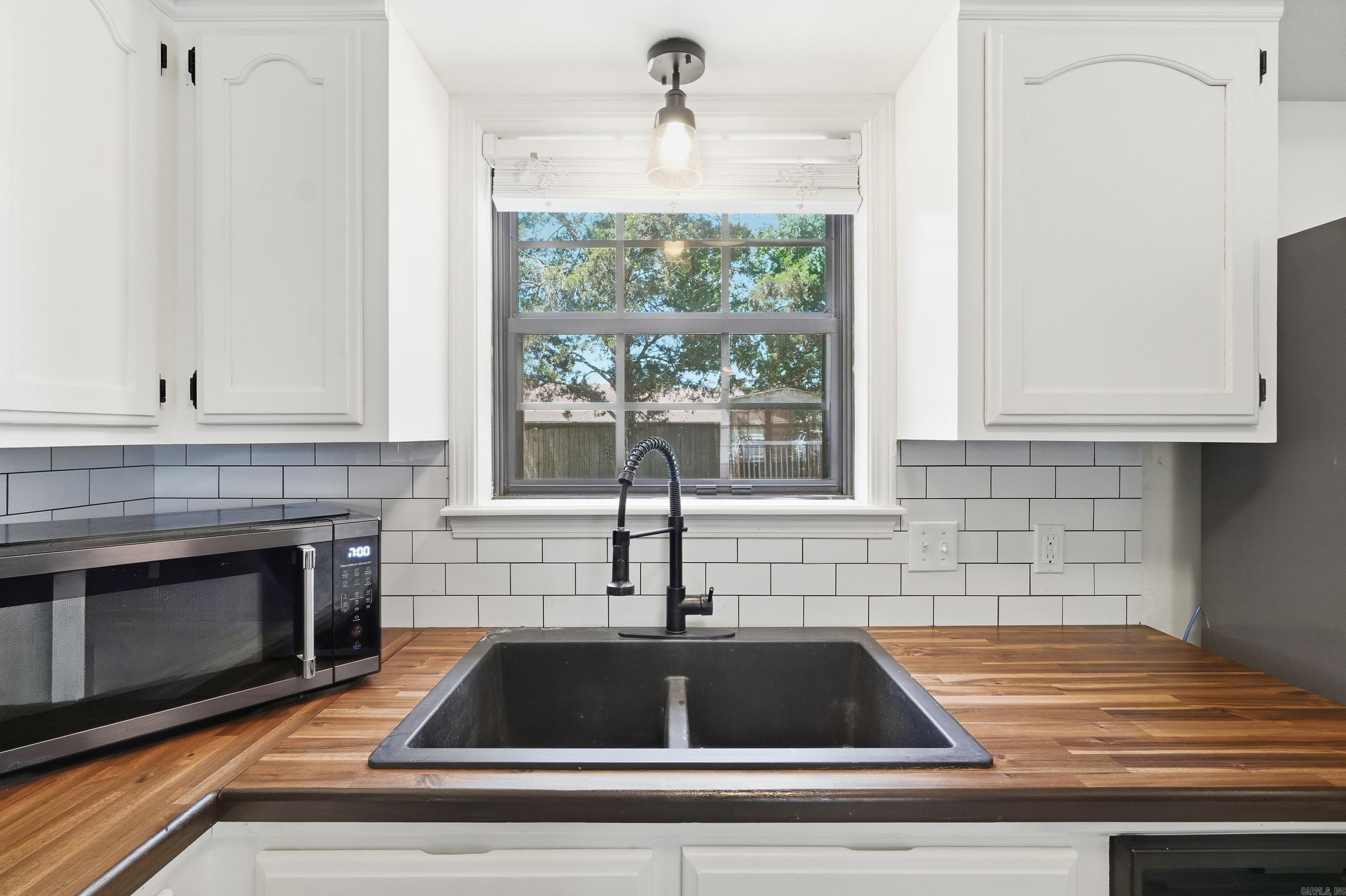 MEADOW CREEK - Residential