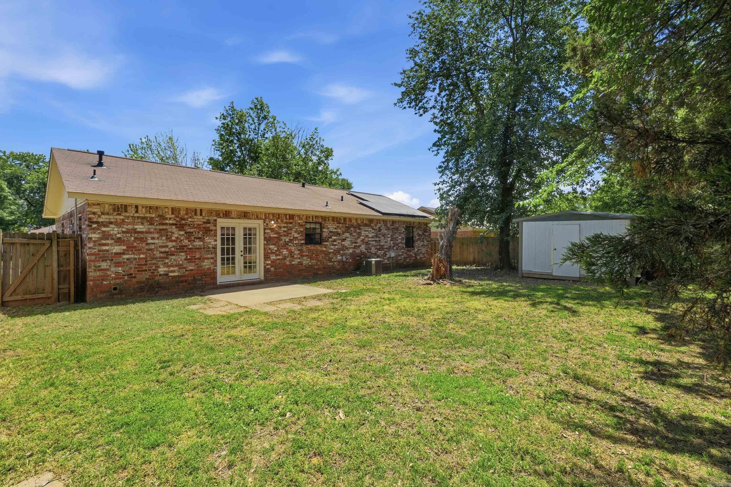 MEADOW CREEK - Residential