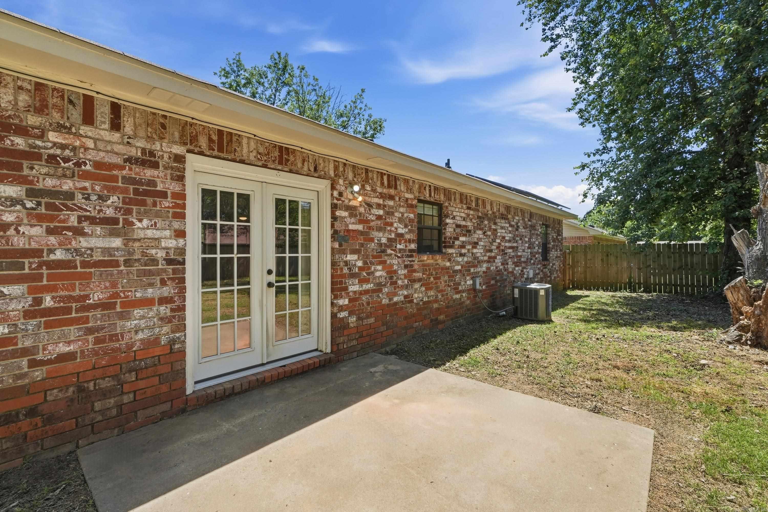 MEADOW CREEK - Residential
