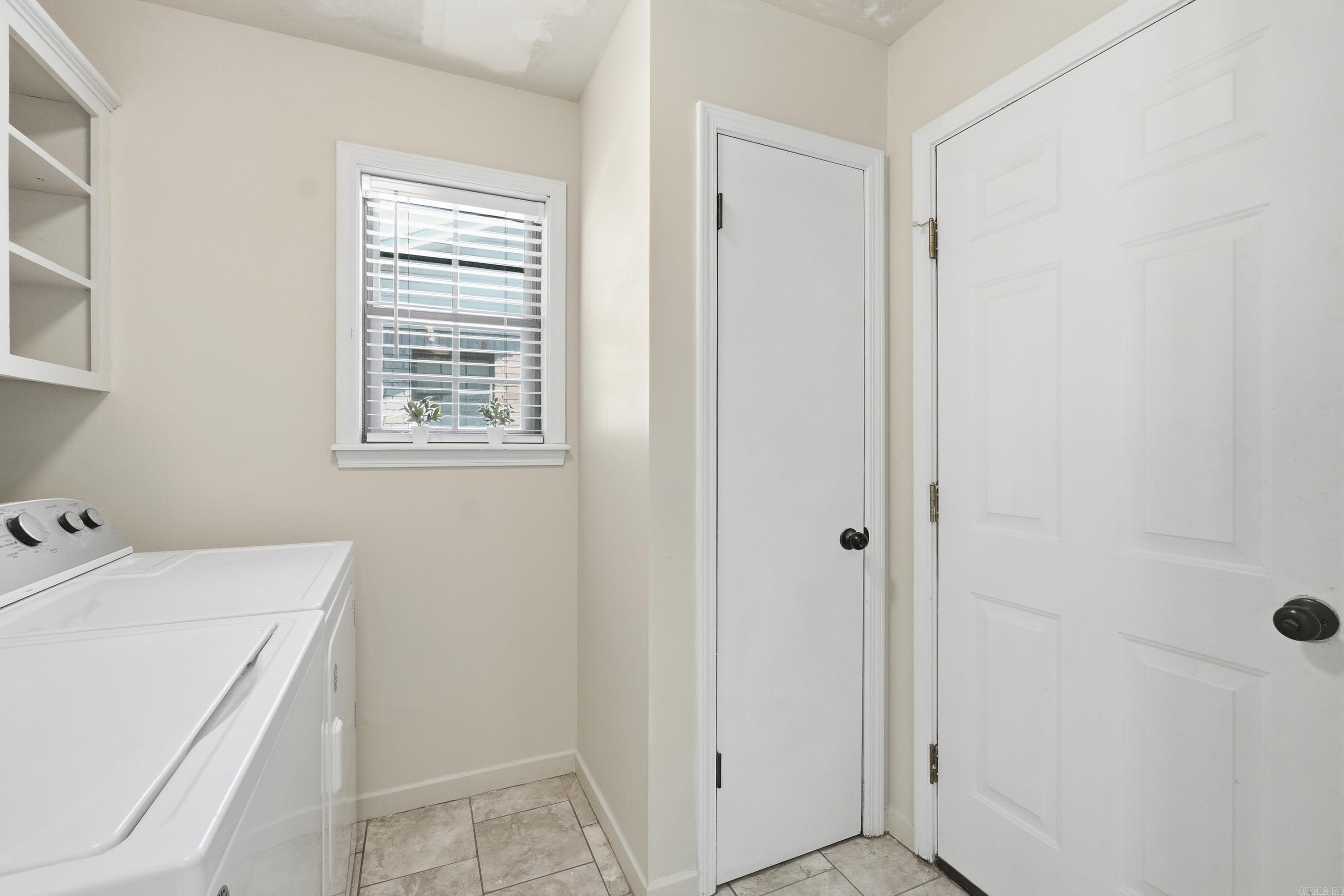 MEADOW CREEK - Residential