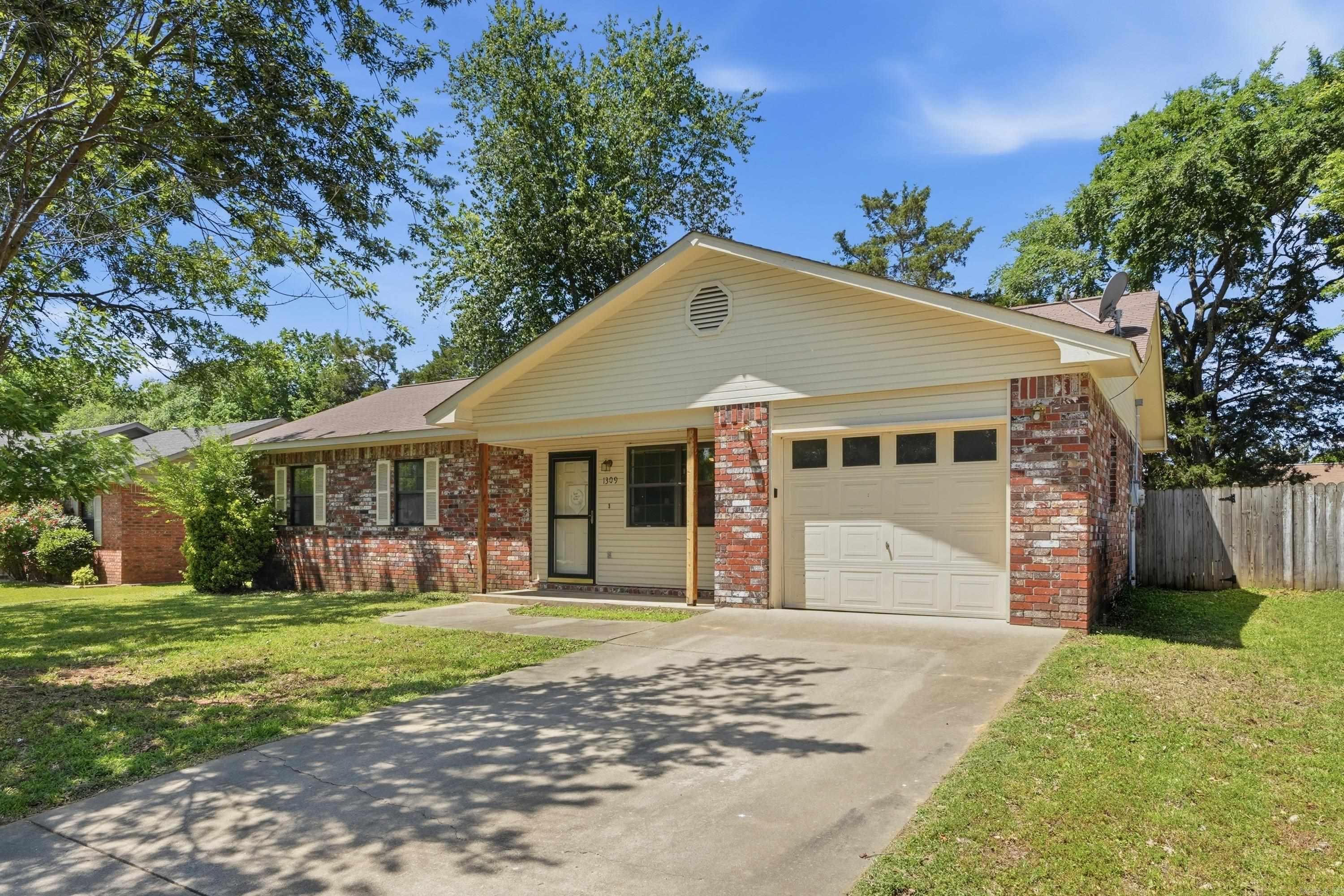 MEADOW CREEK - Residential