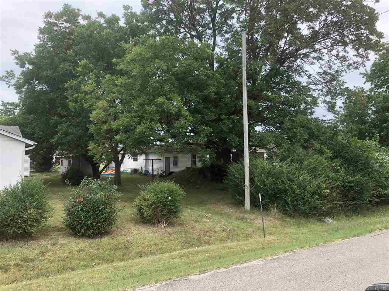 Lazy Acres - Commercial Sale