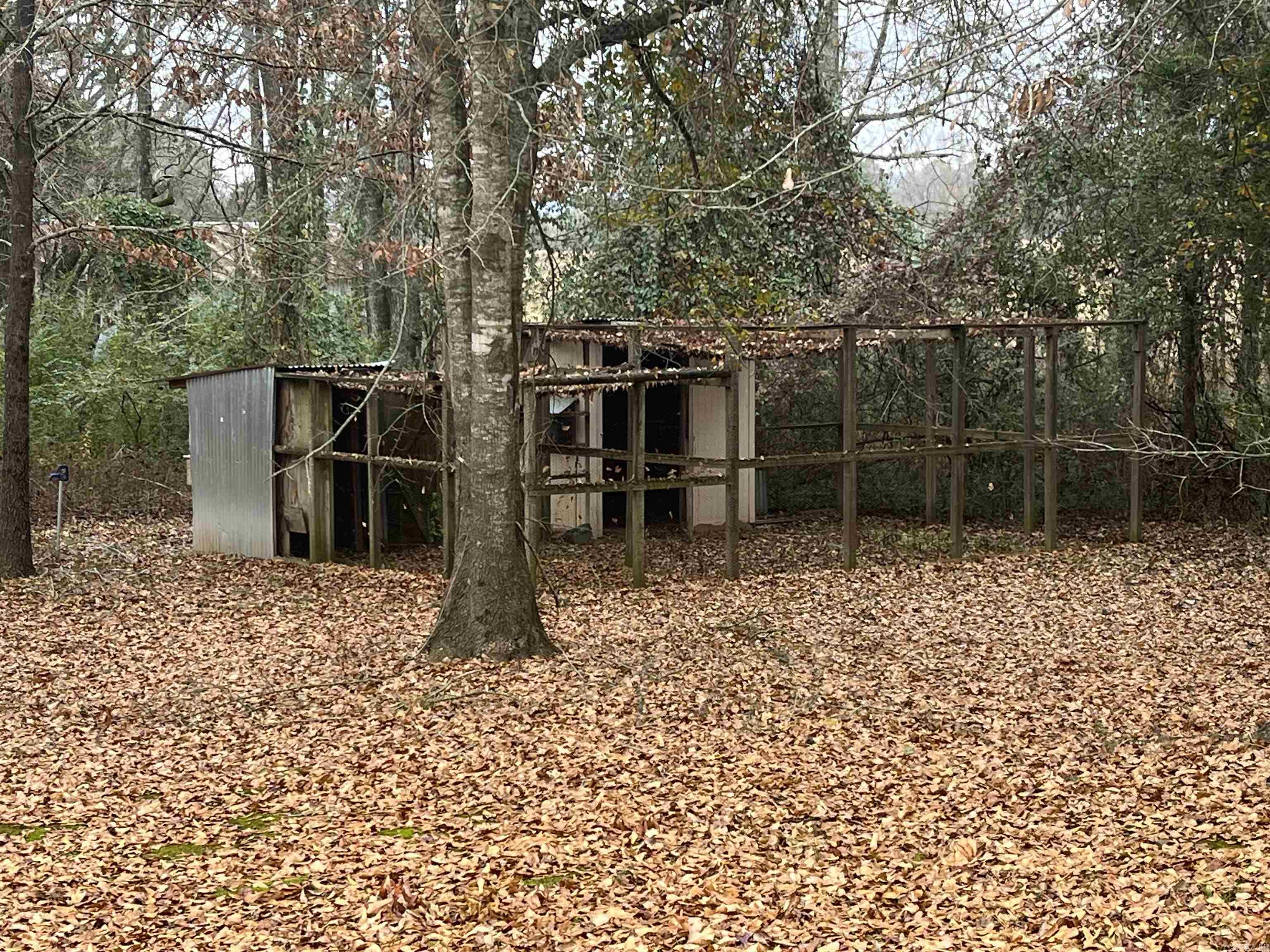 ARKANSAS HGTS - Residential