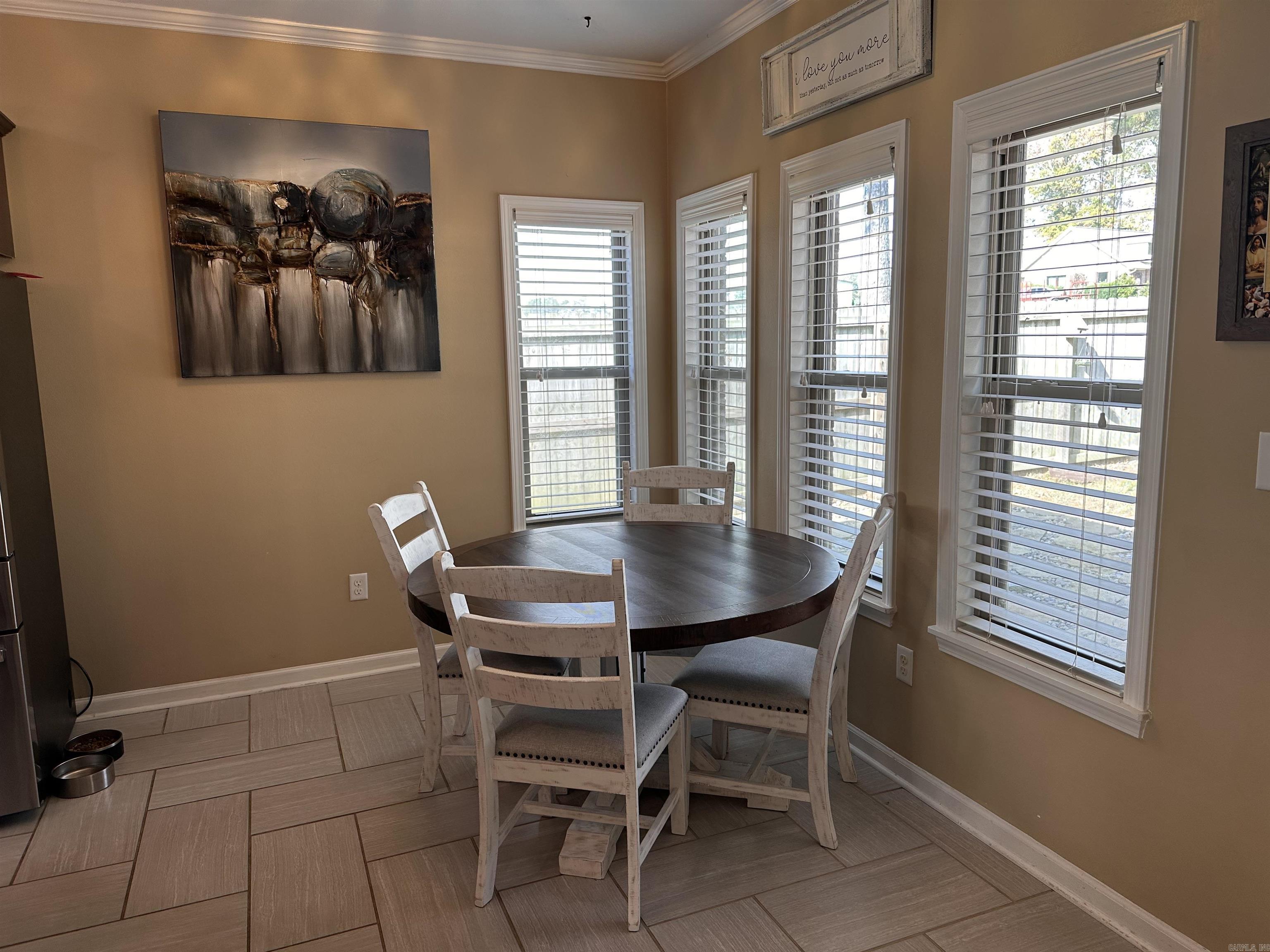 OAK MANOR - Residential