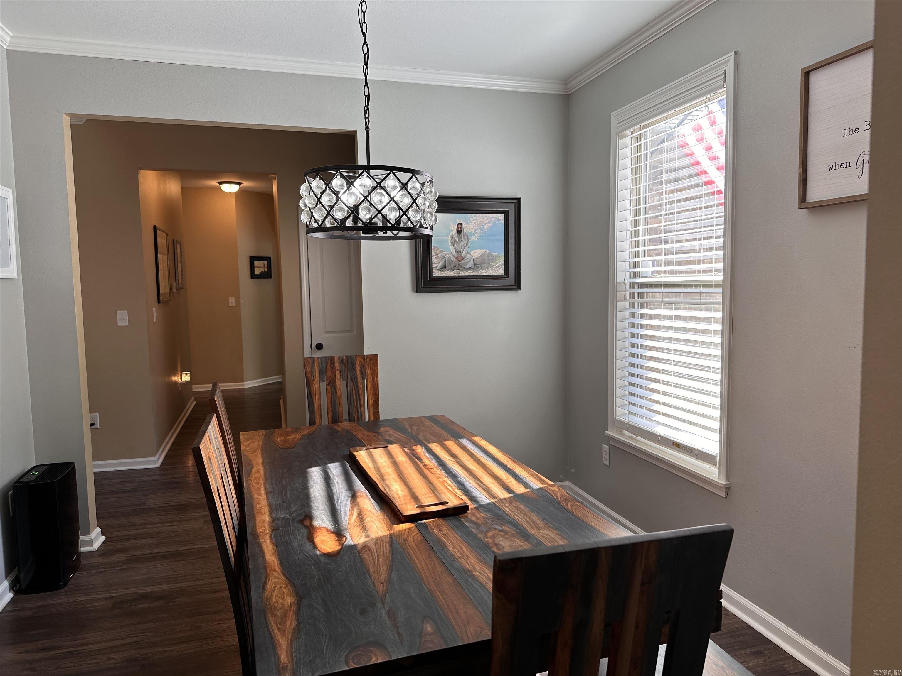 OAK MANOR - Residential