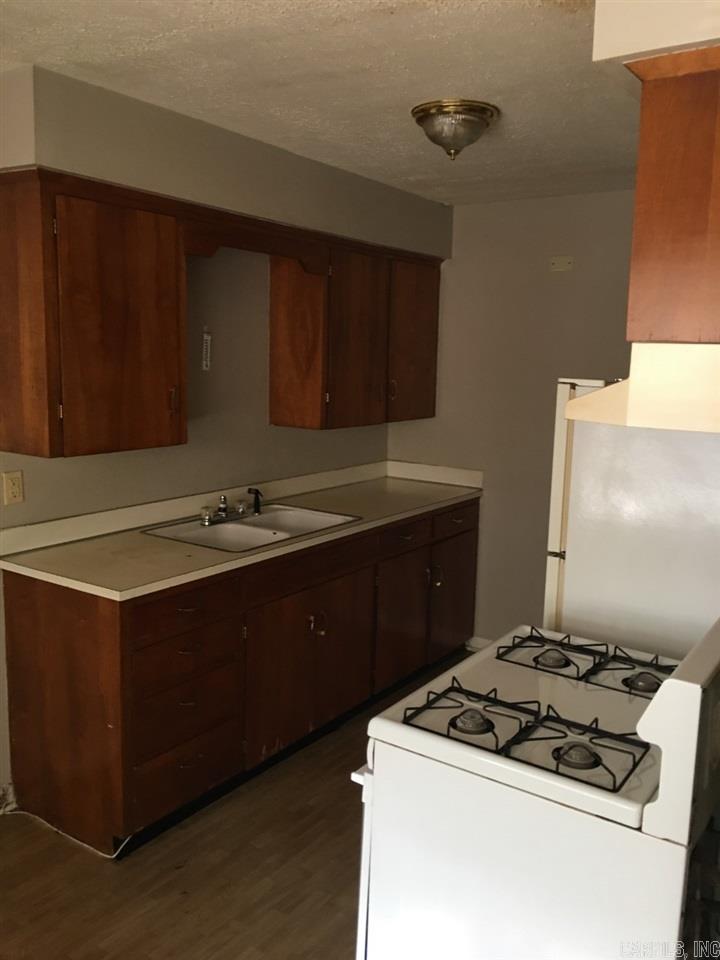 Strong & Waters - Residential Lease