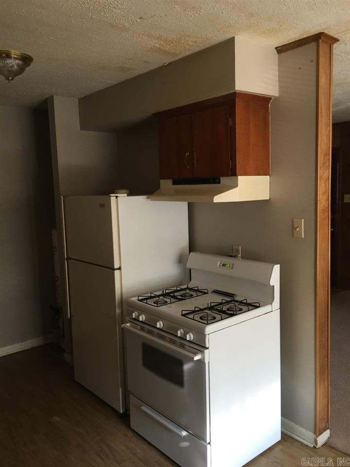 Strong & Waters - Residential Lease