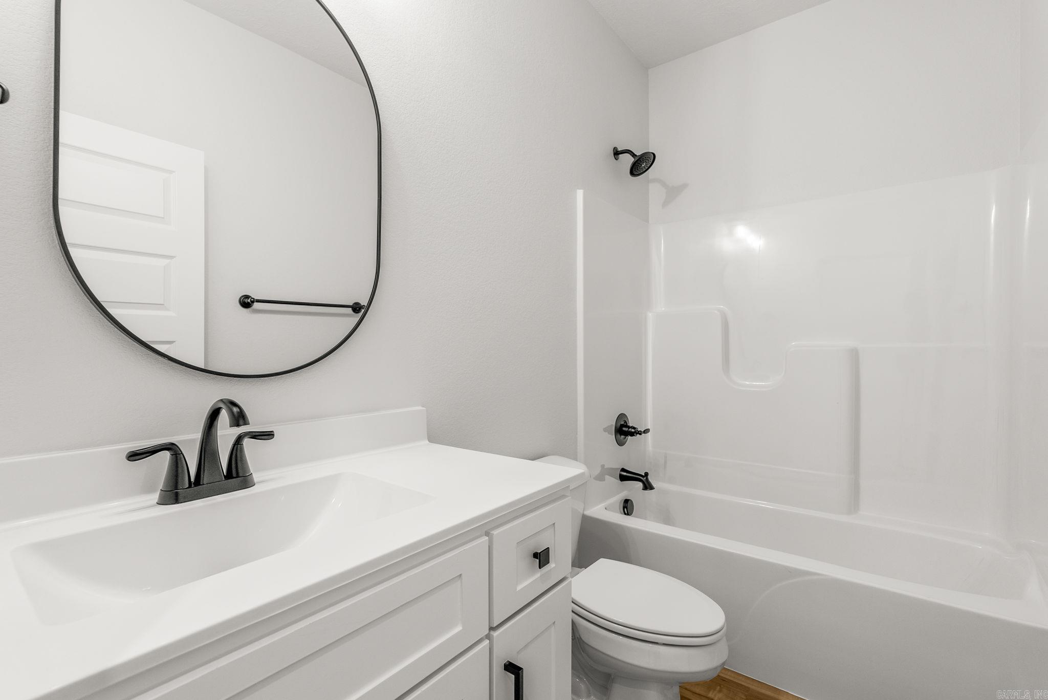 ULES WATSON PLACE - Residential
