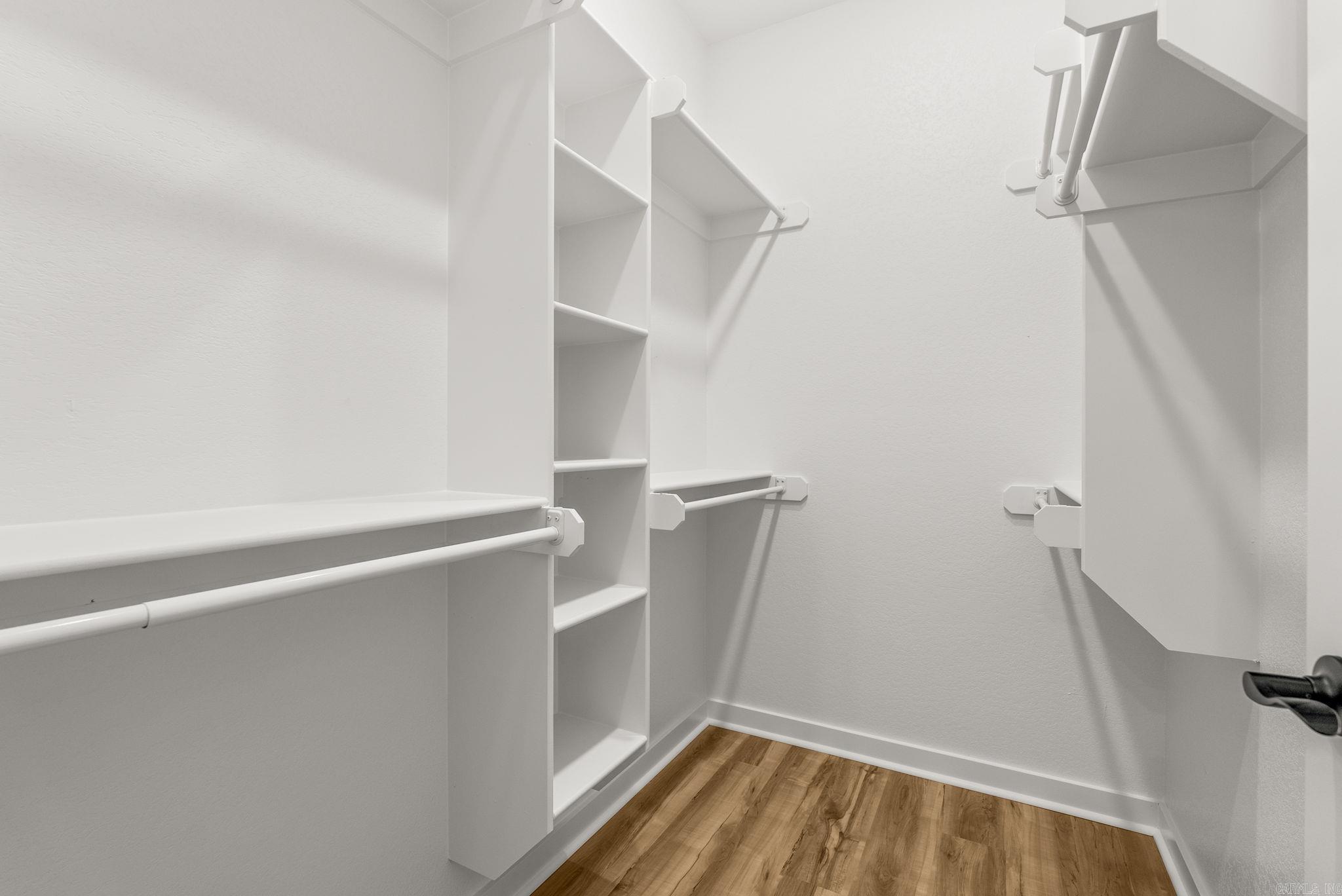 ULES WATSON PLACE - Residential