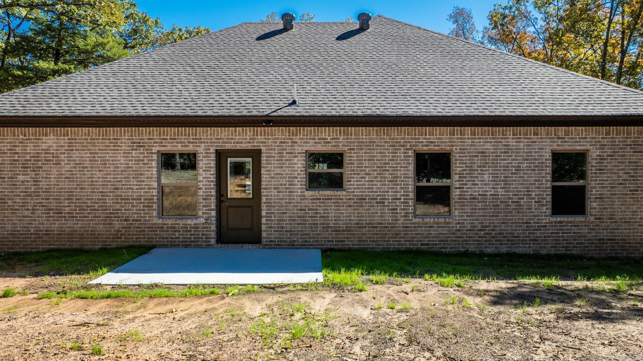 ULES WATSON PLACE - Residential