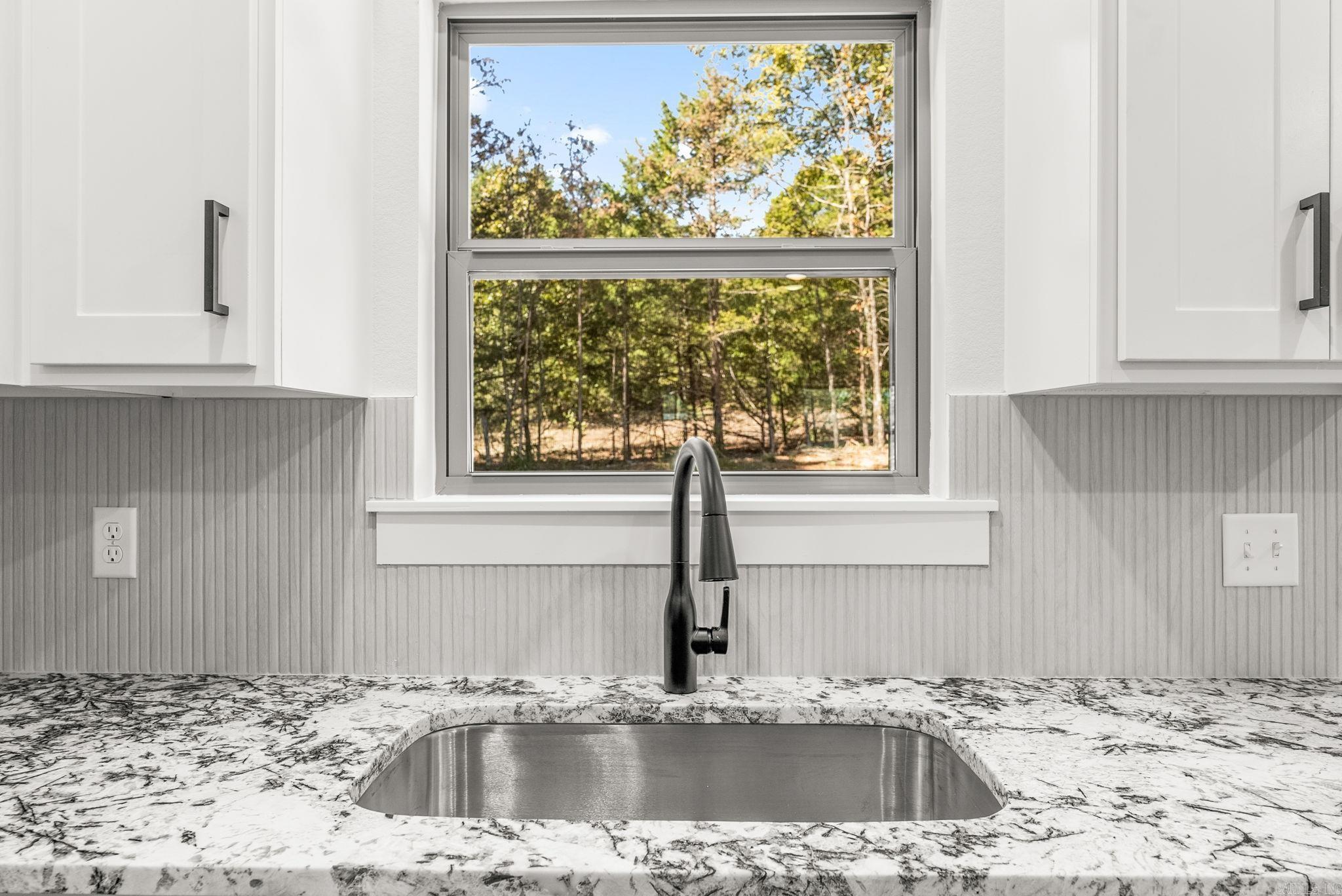 ULES WATSON PLACE - Residential