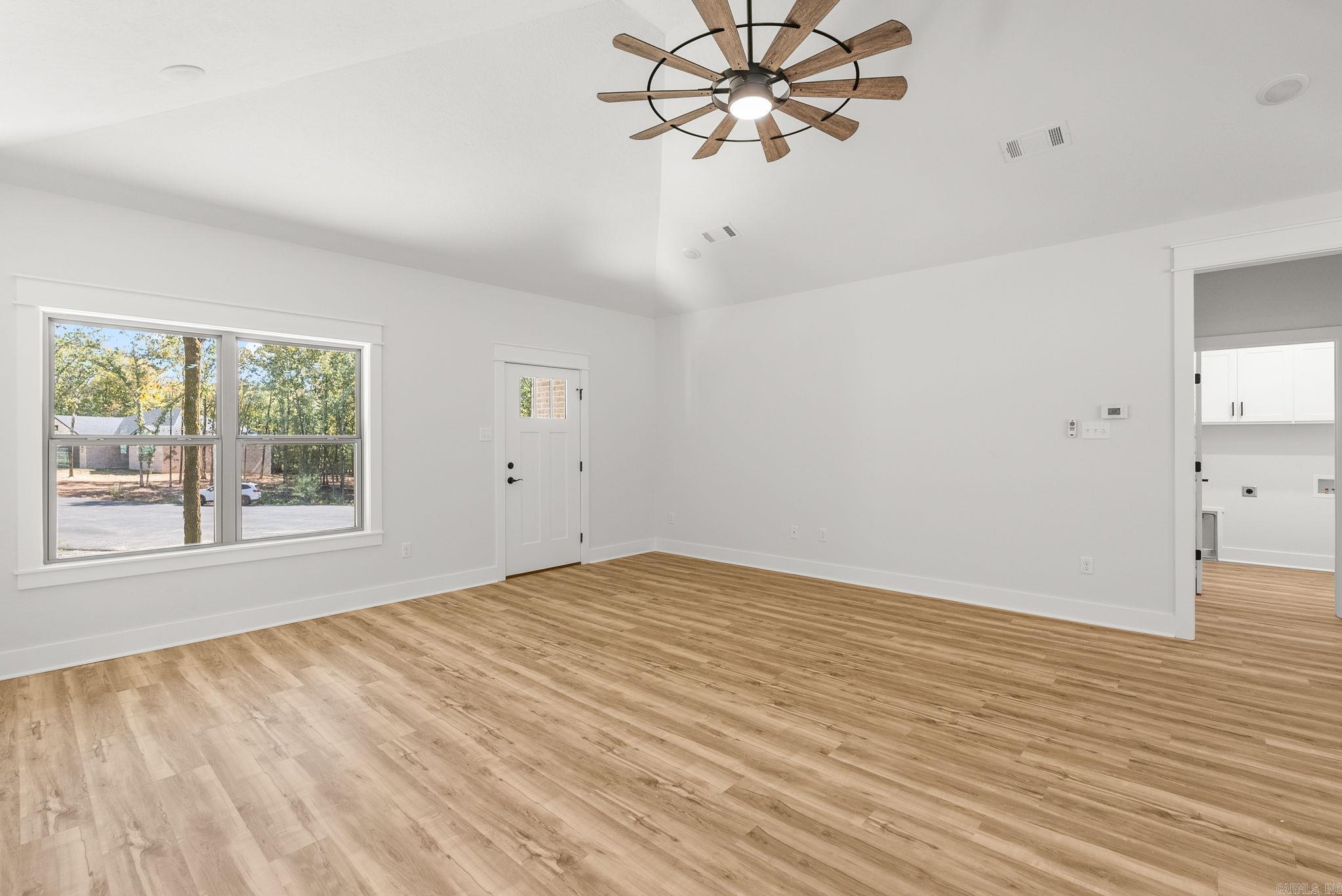 ULES WATSON PLACE - Residential
