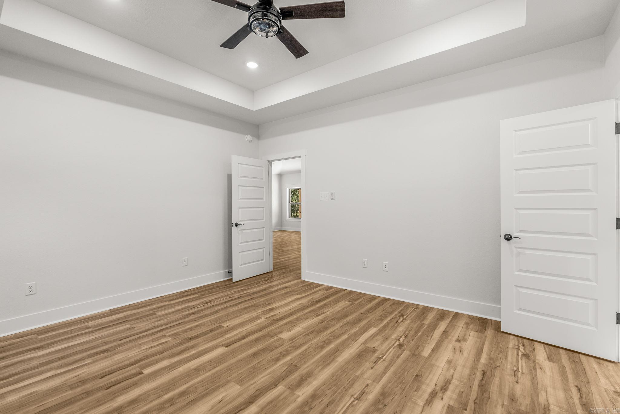 ULES WATSON PLACE - Residential