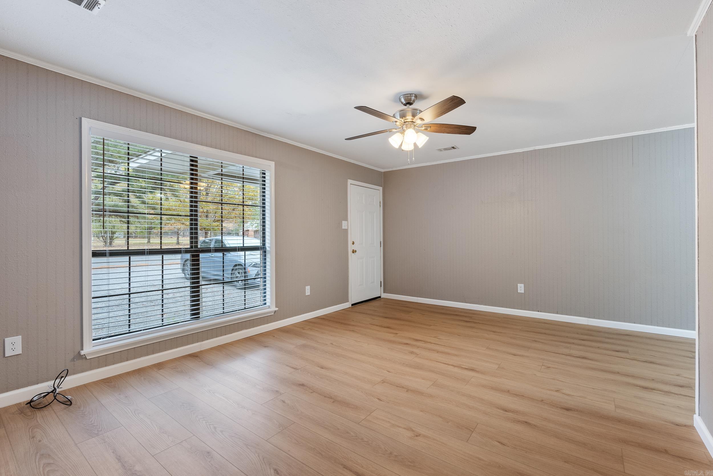 Greenbrier - Residential Income
