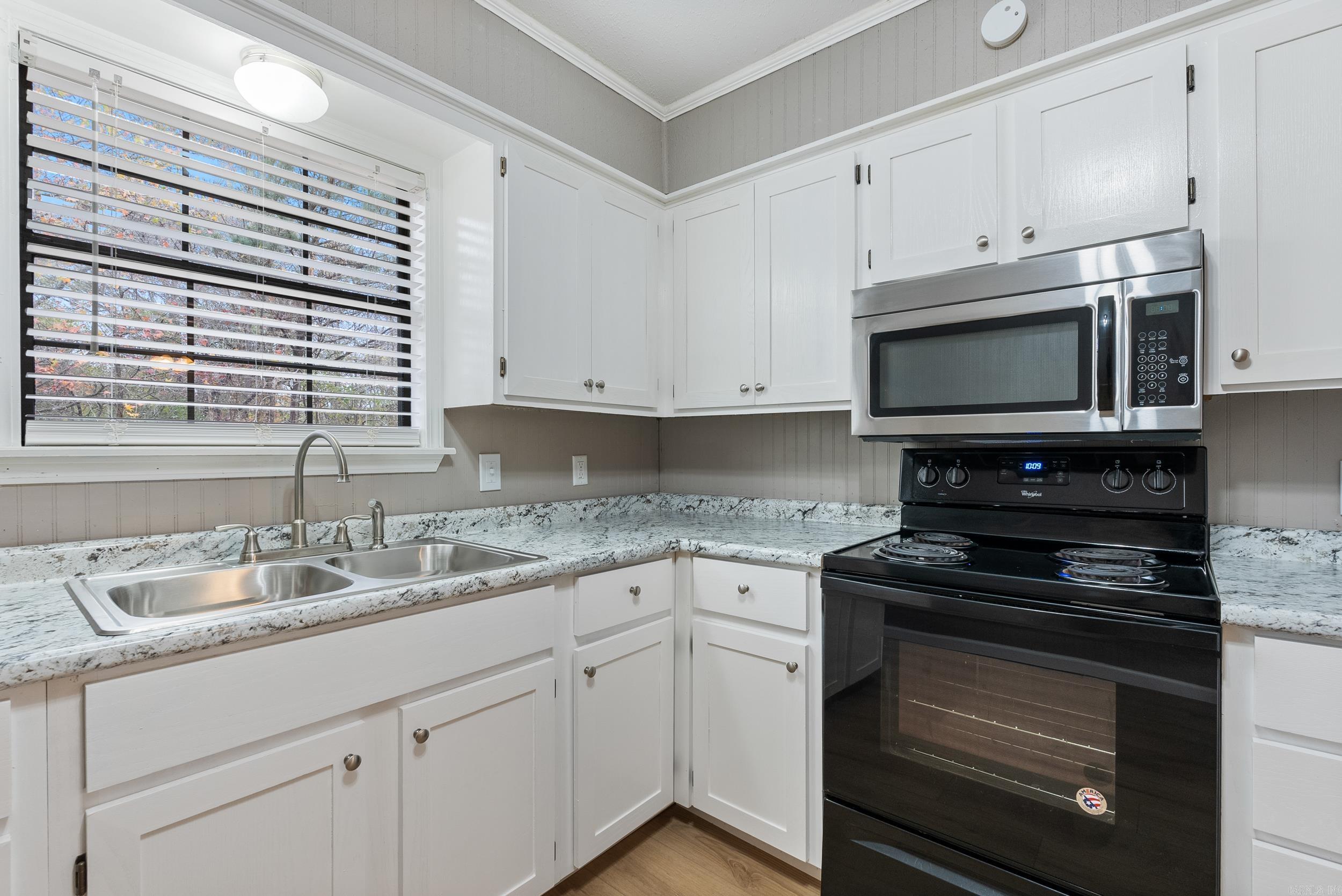 Greenbrier - Residential Income