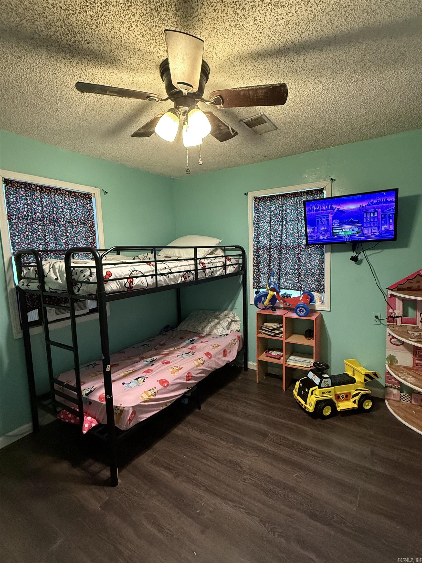 KIRKSEY EST - Residential