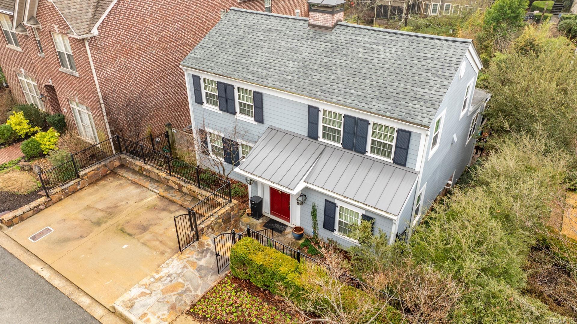 COUNTRY CLUB HEIGHTS - Residential