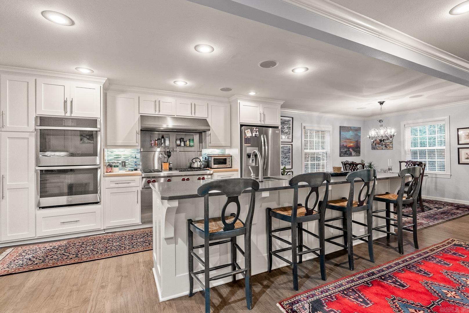 COUNTRY CLUB HEIGHTS - Residential