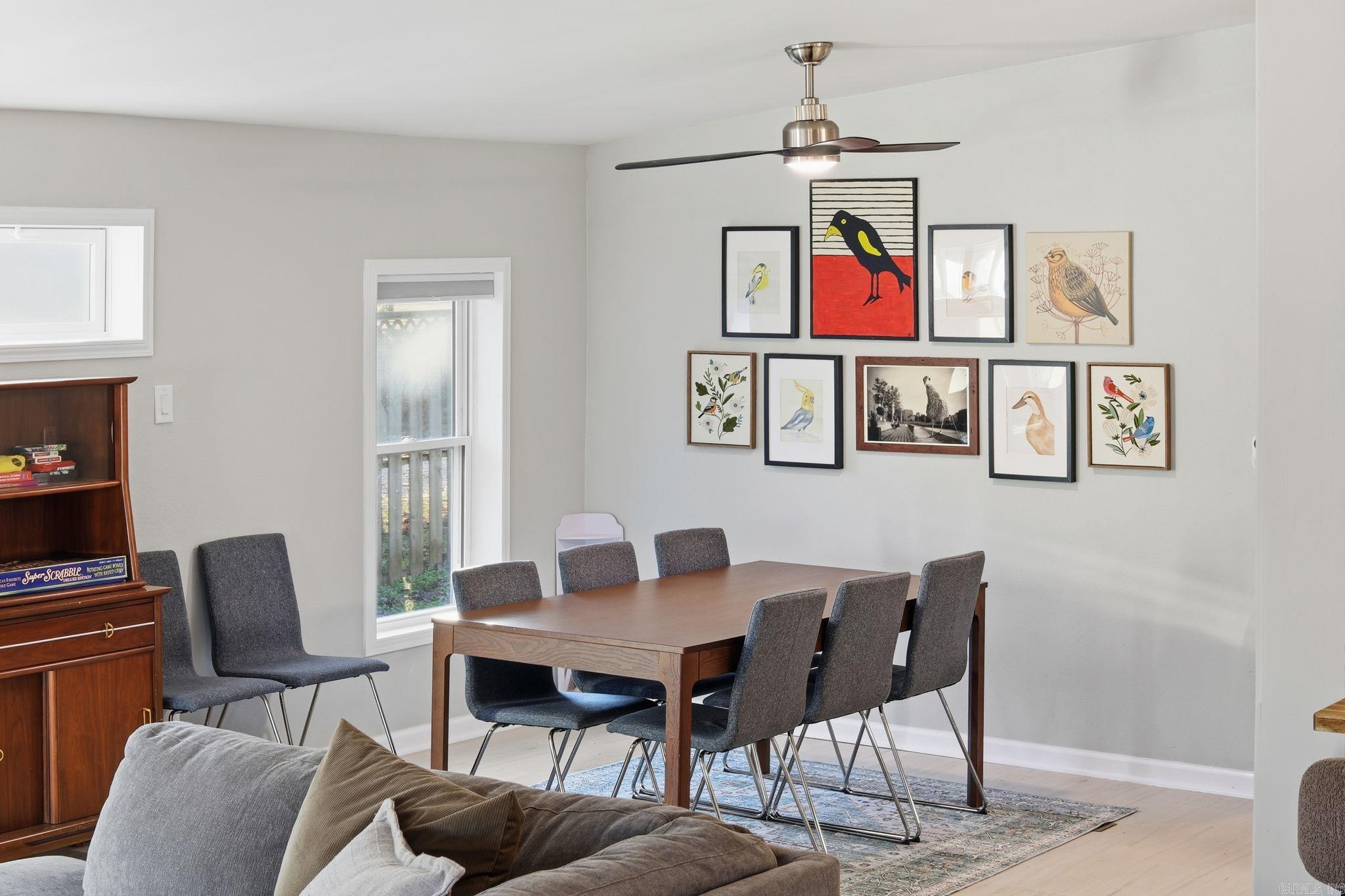 WOODLAND SHORES - Residential