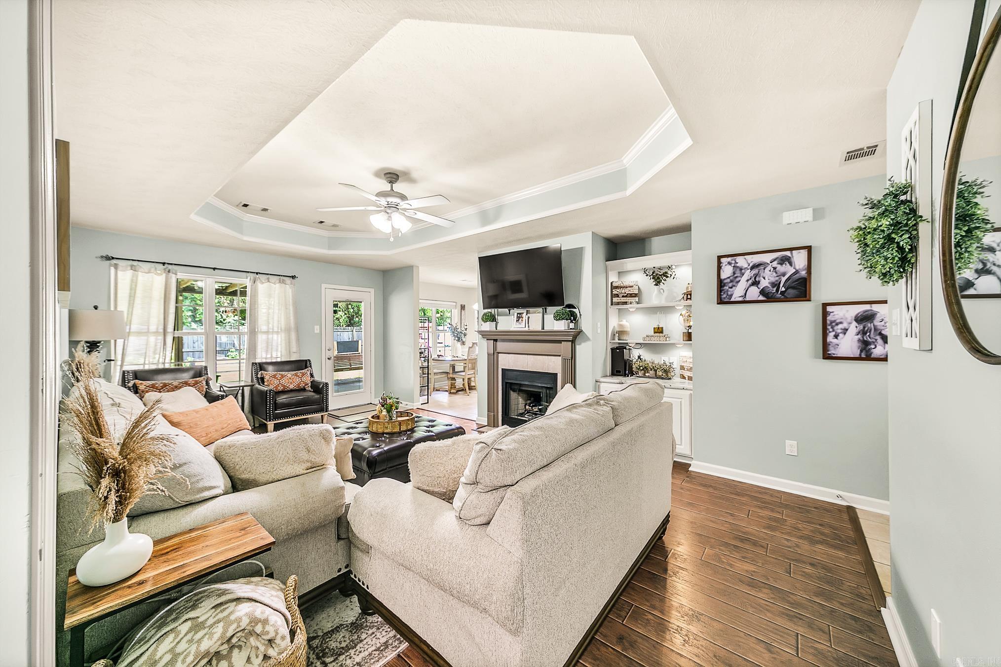 SILVER STREAK - Residential