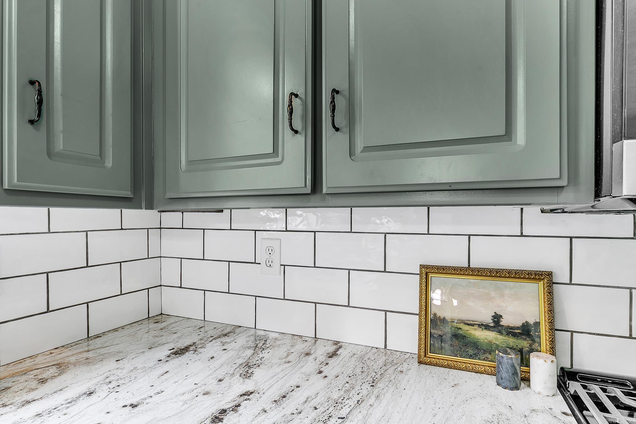 SILVER STREAK - Residential