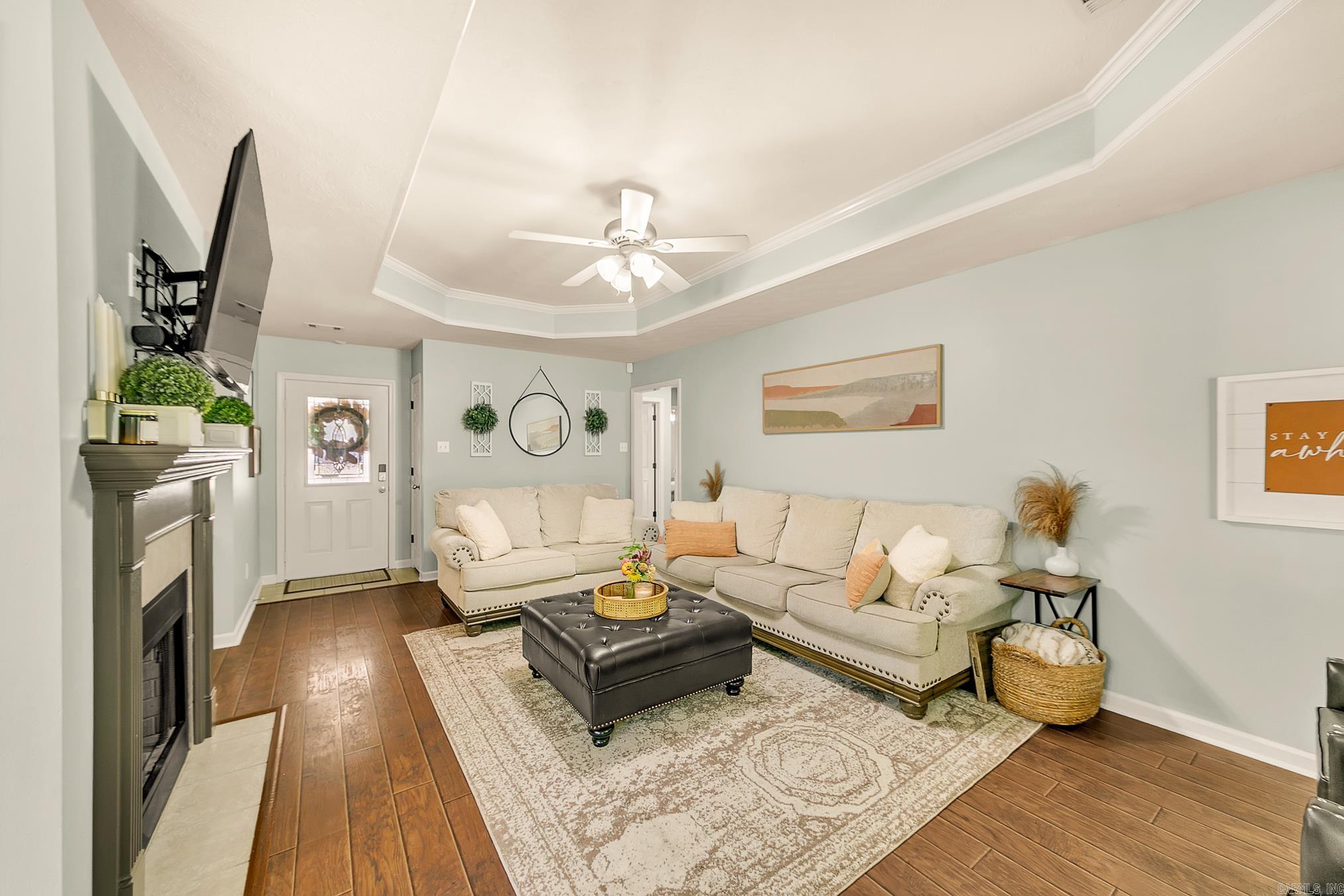 SILVER STREAK - Residential