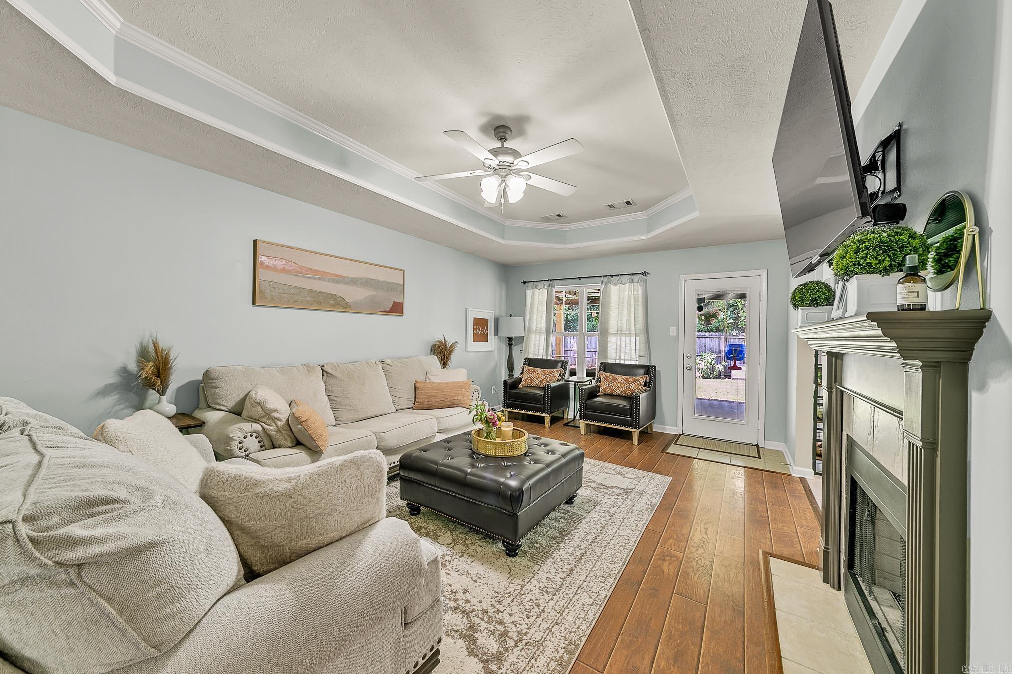 SILVER STREAK - Residential