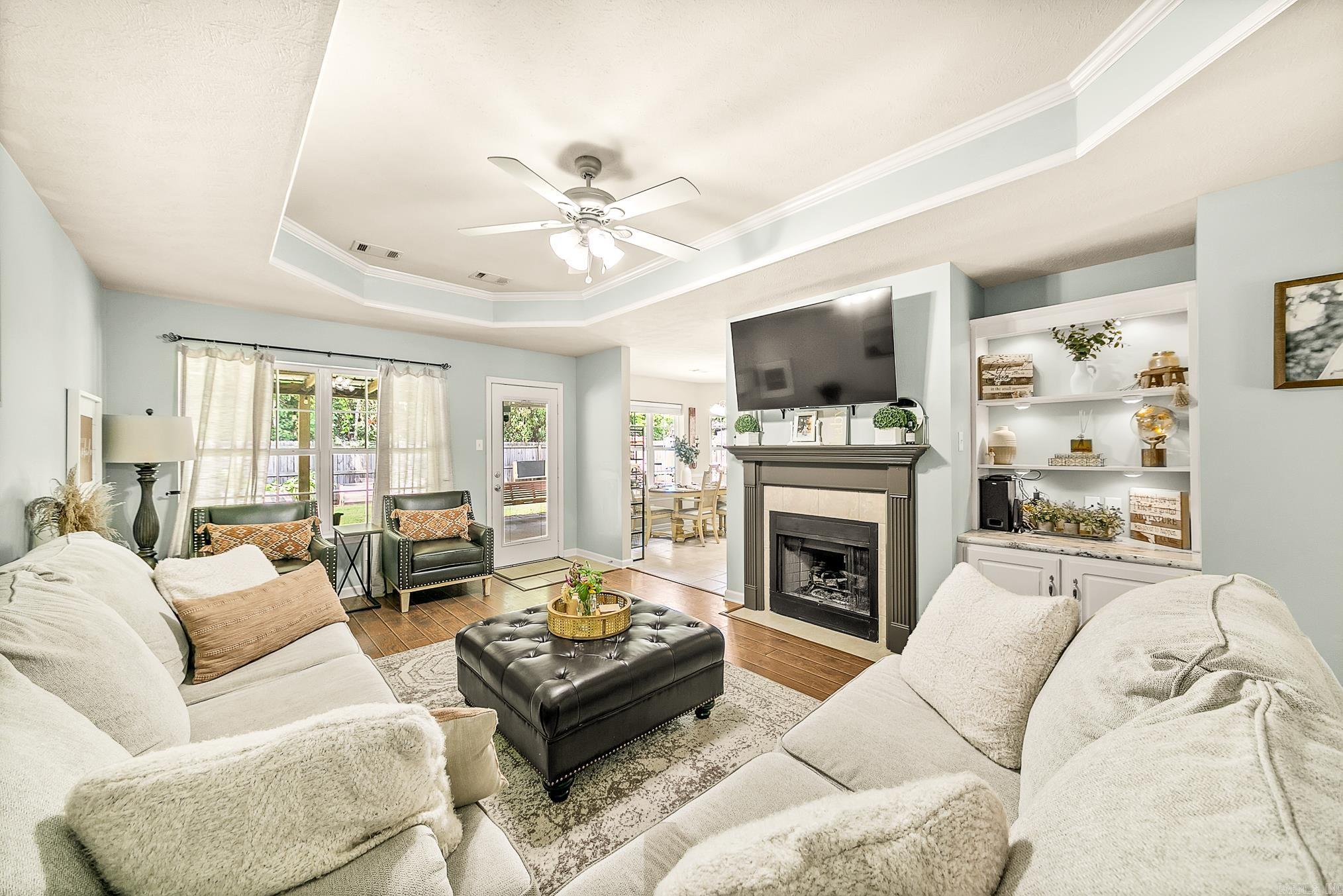 SILVER STREAK - Residential