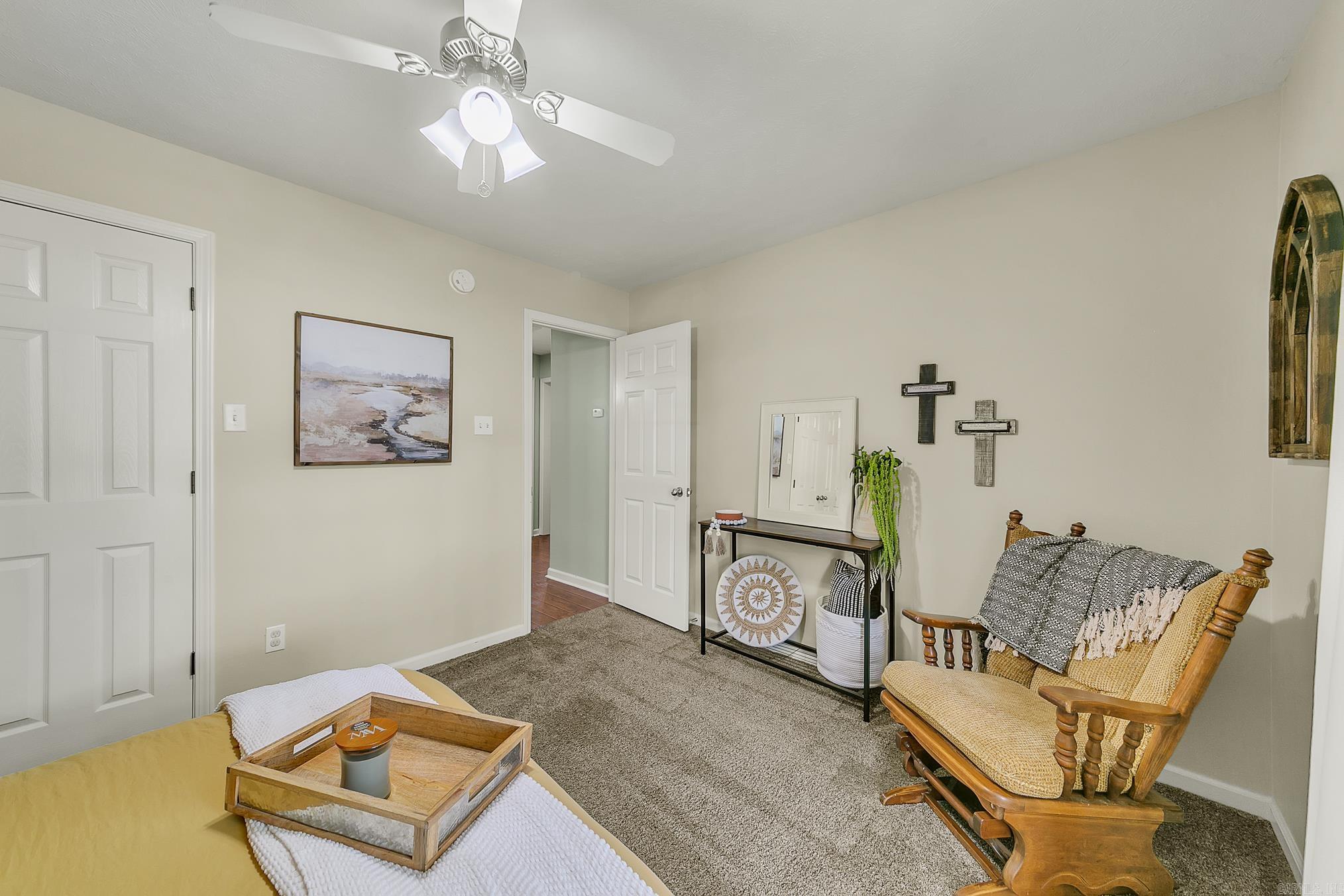 SILVER STREAK - Residential