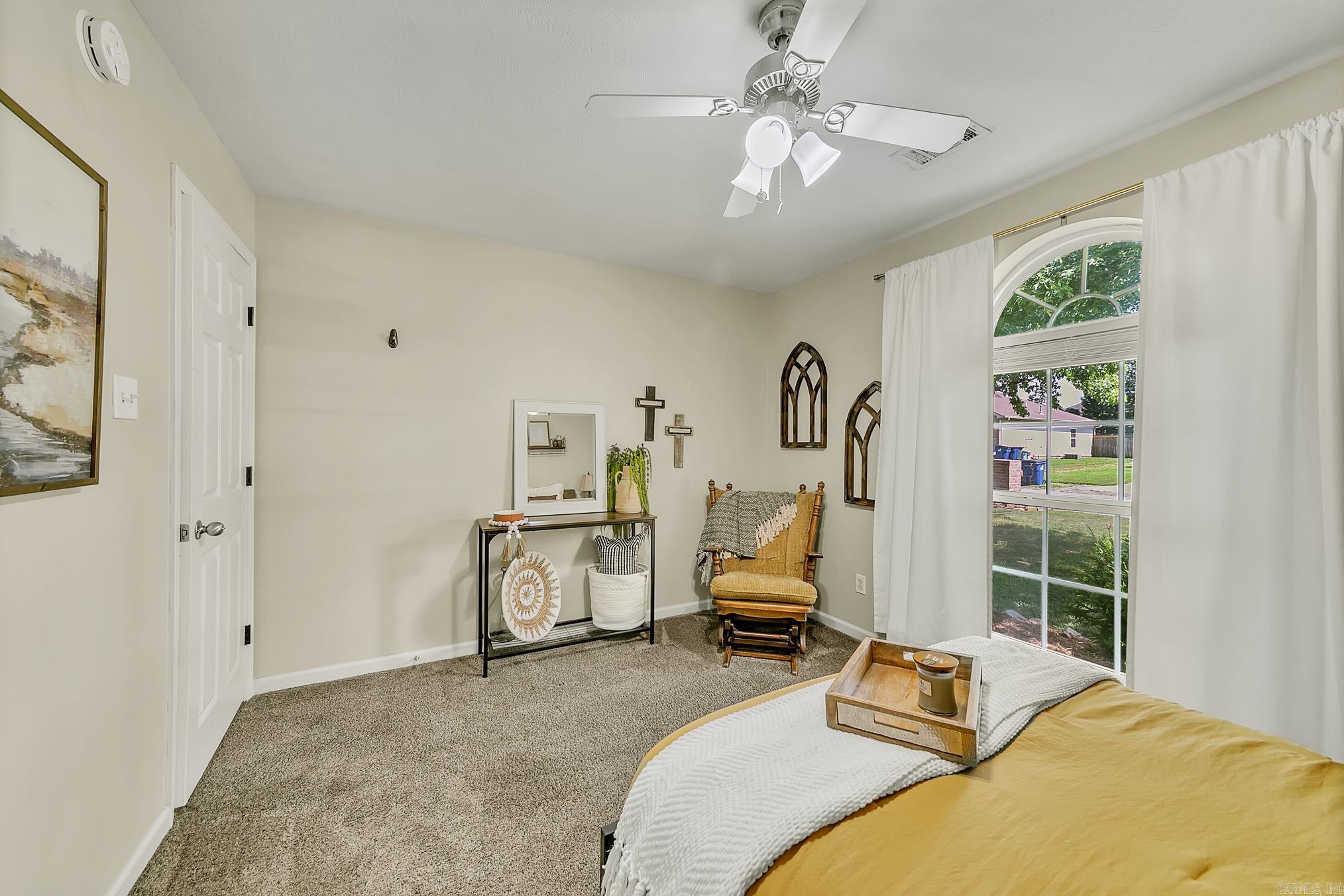 SILVER STREAK - Residential