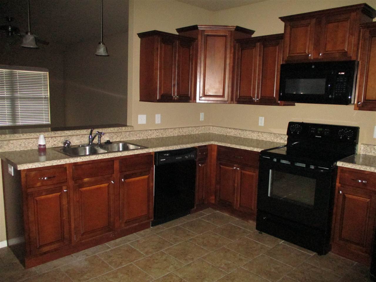 BEAR PAW ADDN - Residential Lease