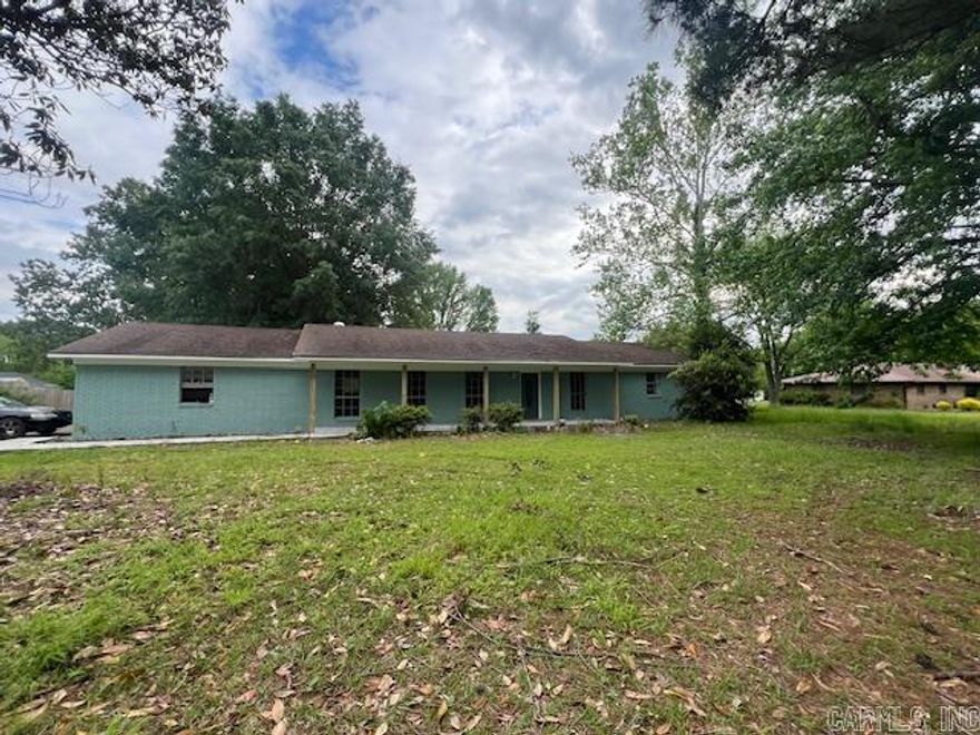 Completely Remodeled 3 bed, 2 bath home on almost an acre!  Large Family Room with new flooring throughout. Kitchen has new appliances, granite countertops, tile backsplash and breakfast bar. Large dining area. Primary bedroom has double closets and totally new bathrooms. Backyard is fenced with mature trees for added privacy and a great space for children, pets or gardening.