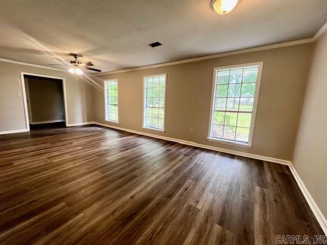 COUNTRY WOOD SUB UNIT - Residential