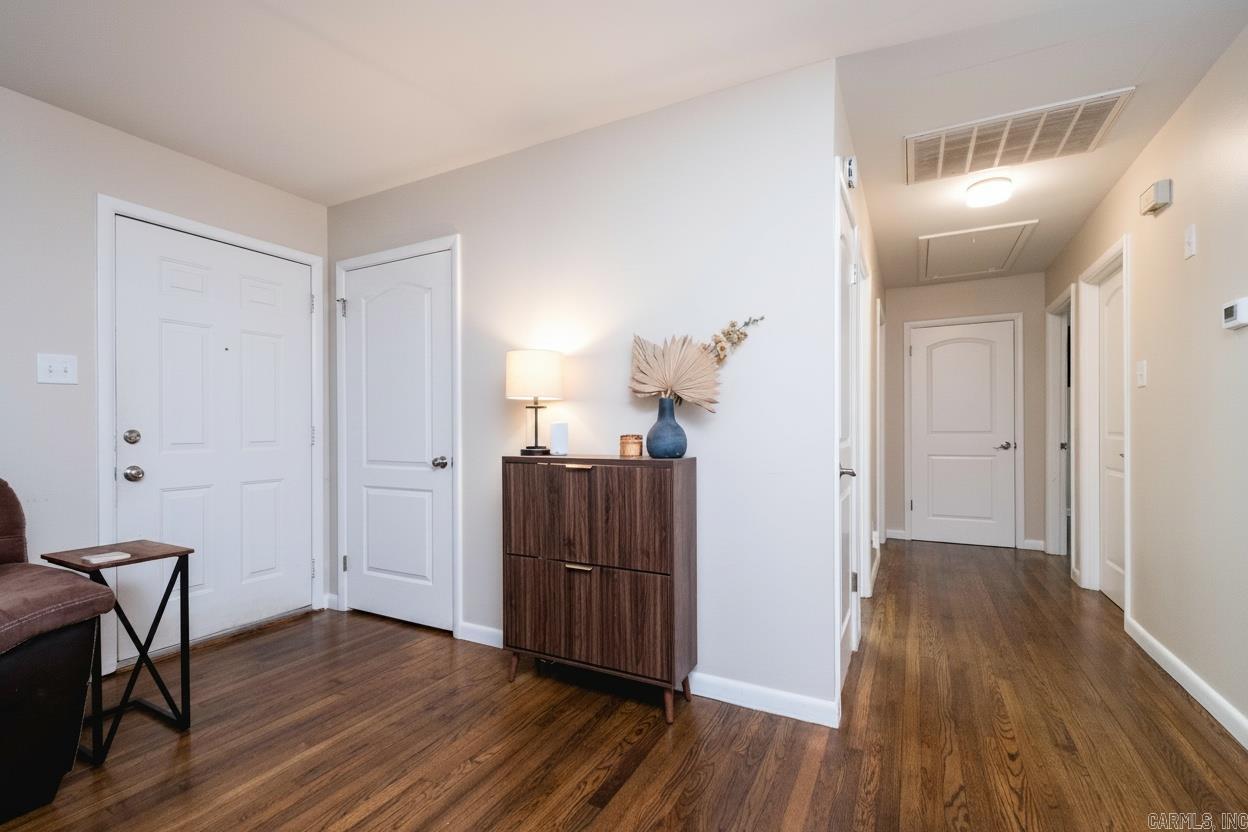 BRIARWOOD - Residential