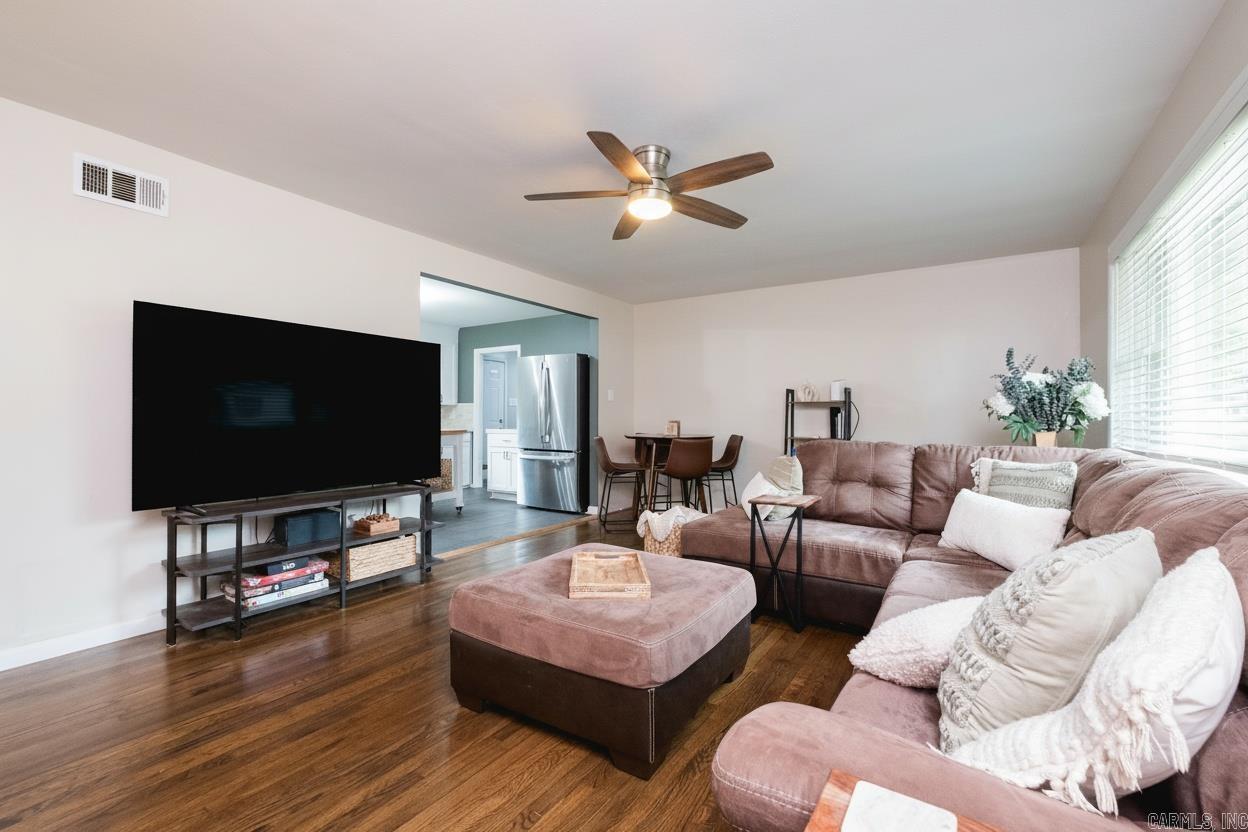 BRIARWOOD - Residential