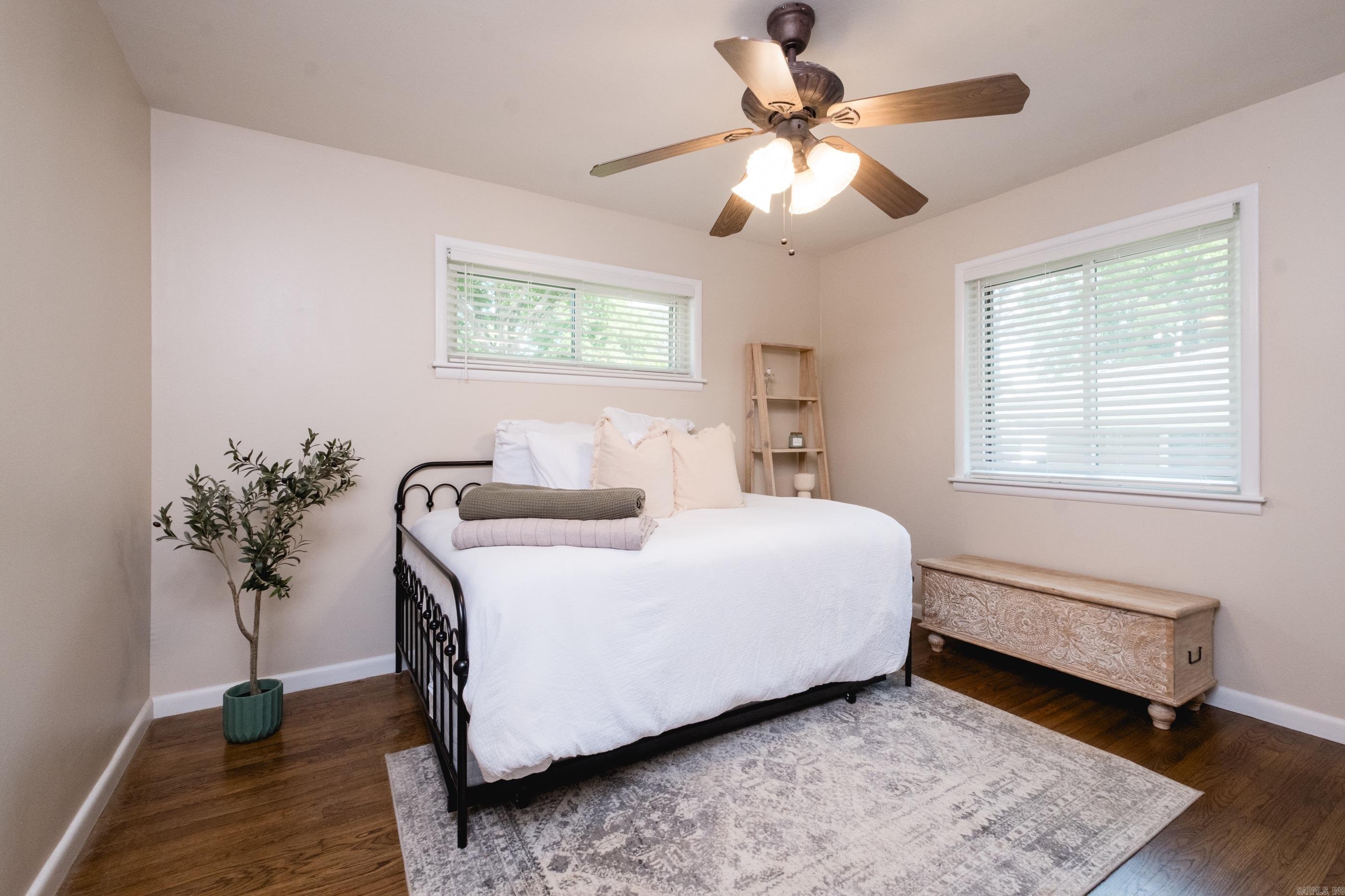 BRIARWOOD - Residential