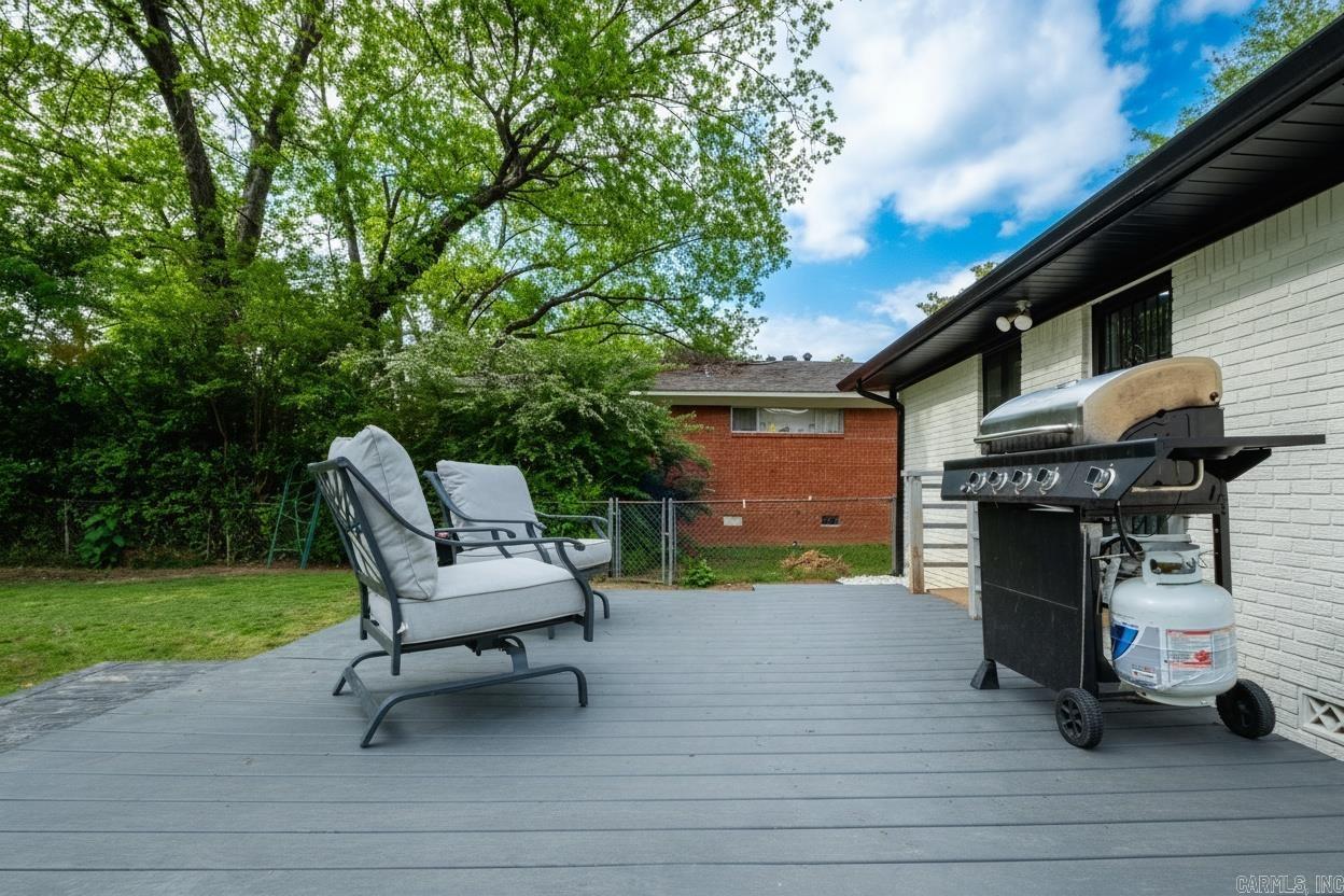 BRIARWOOD - Residential