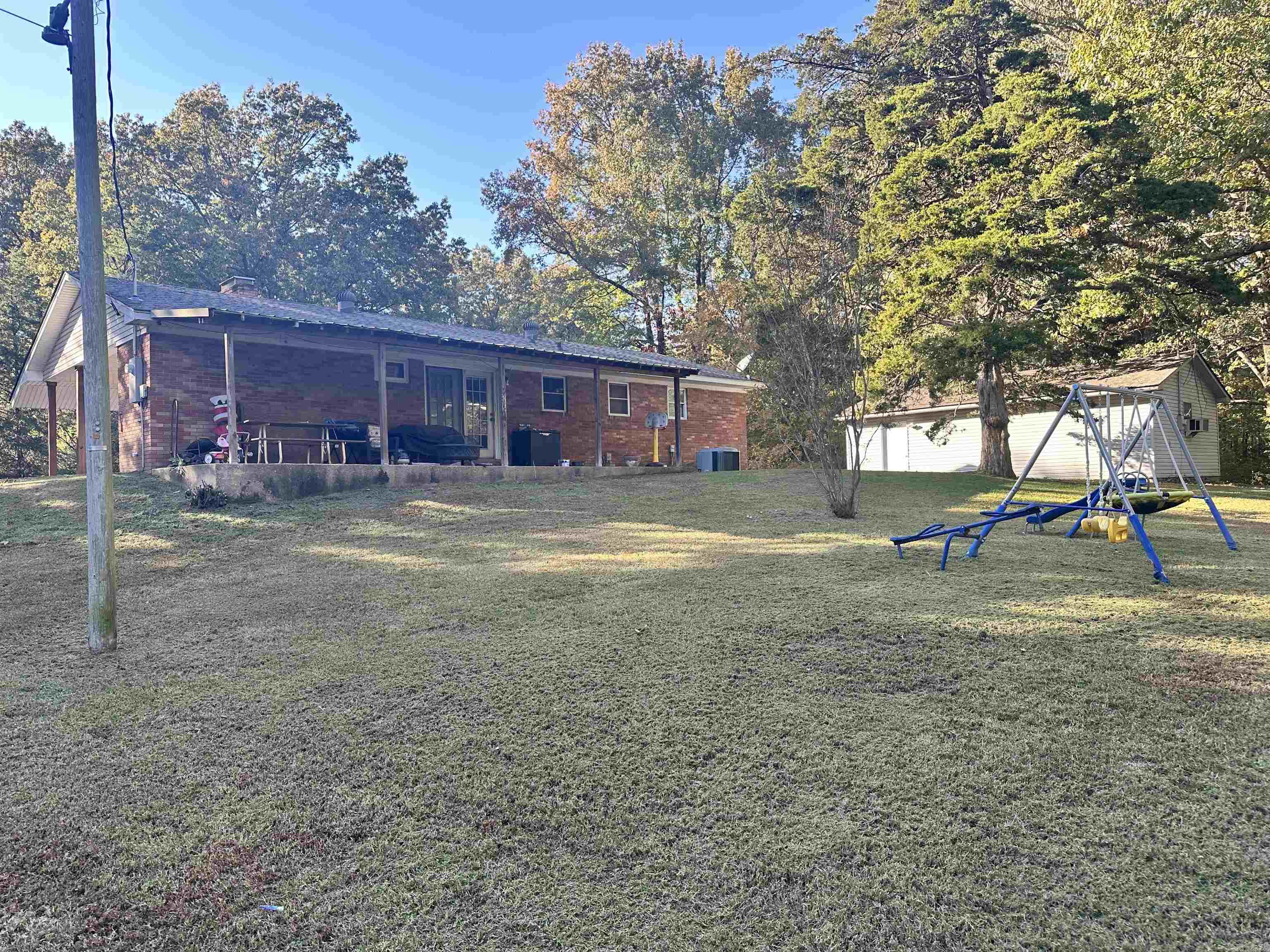 MEADOW CLIFF 1 - Residential