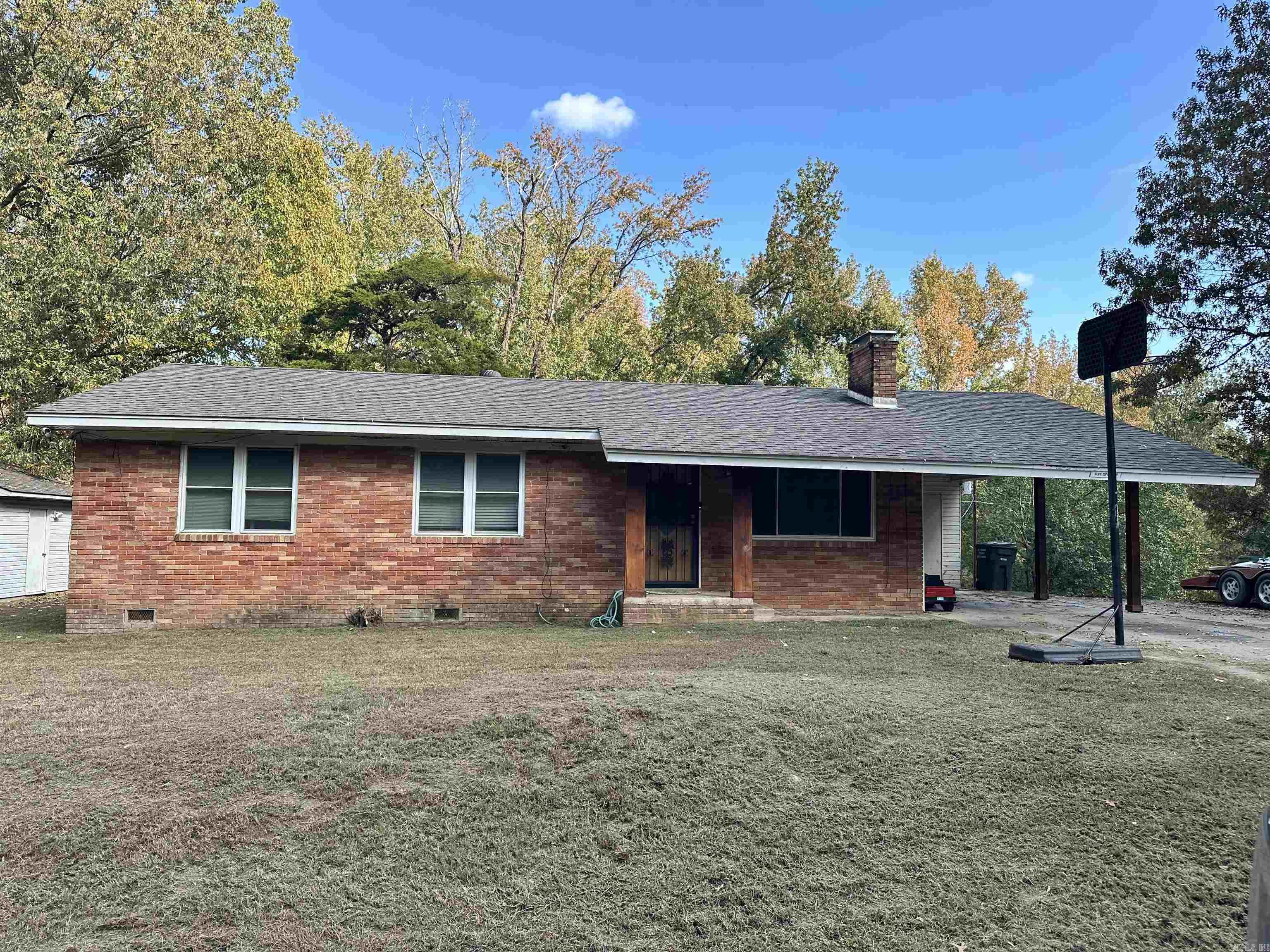 MEADOW CLIFF 1 - Residential