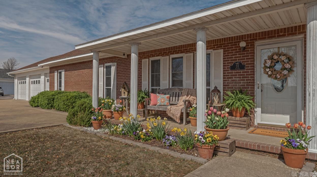 LYNNDALE - Residential