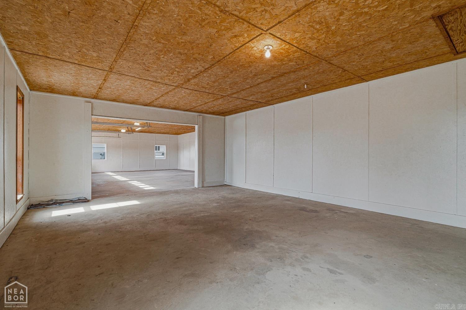 LYNNDALE - Residential