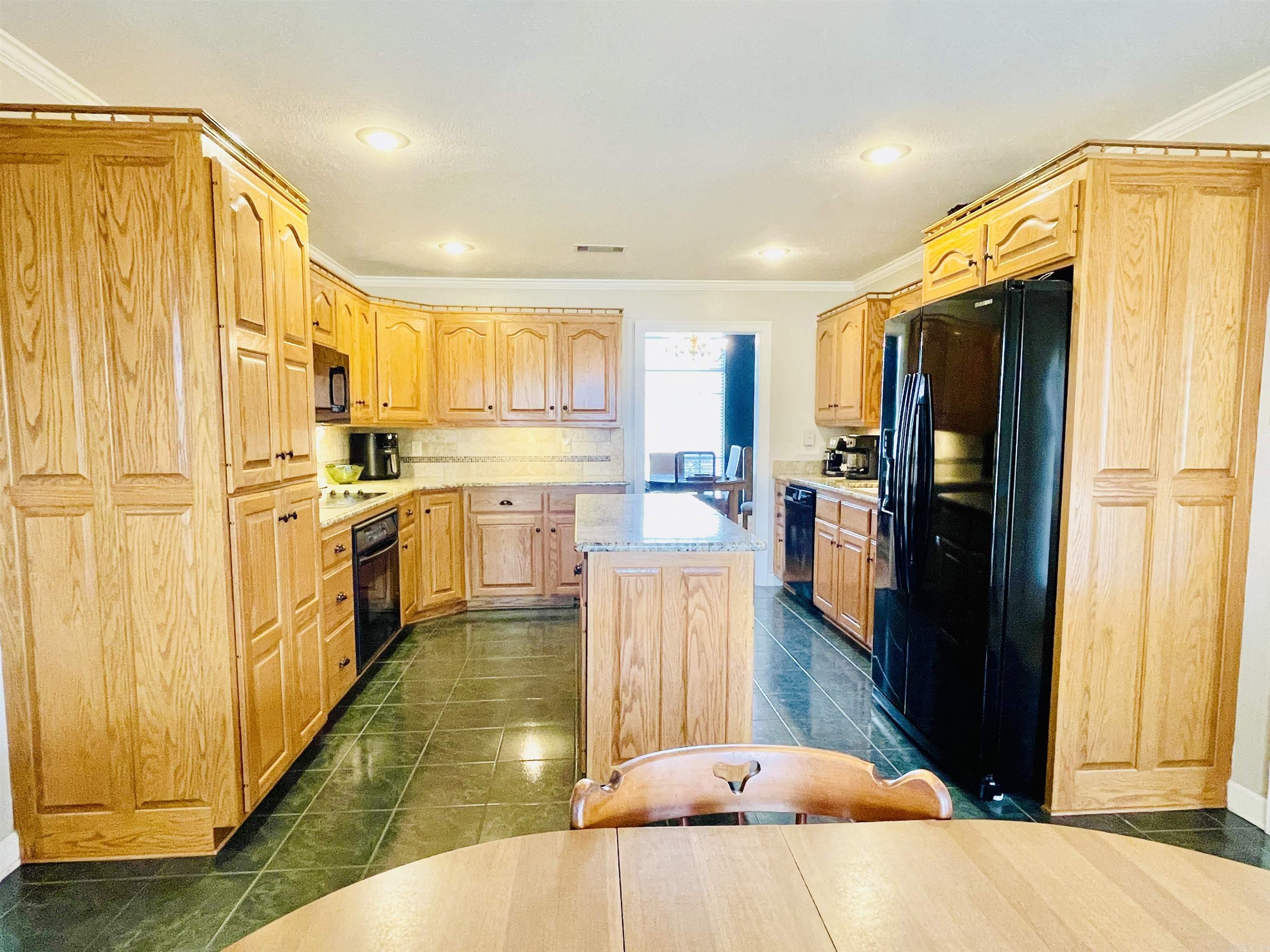 WOODLAND SPRINGS - Residential